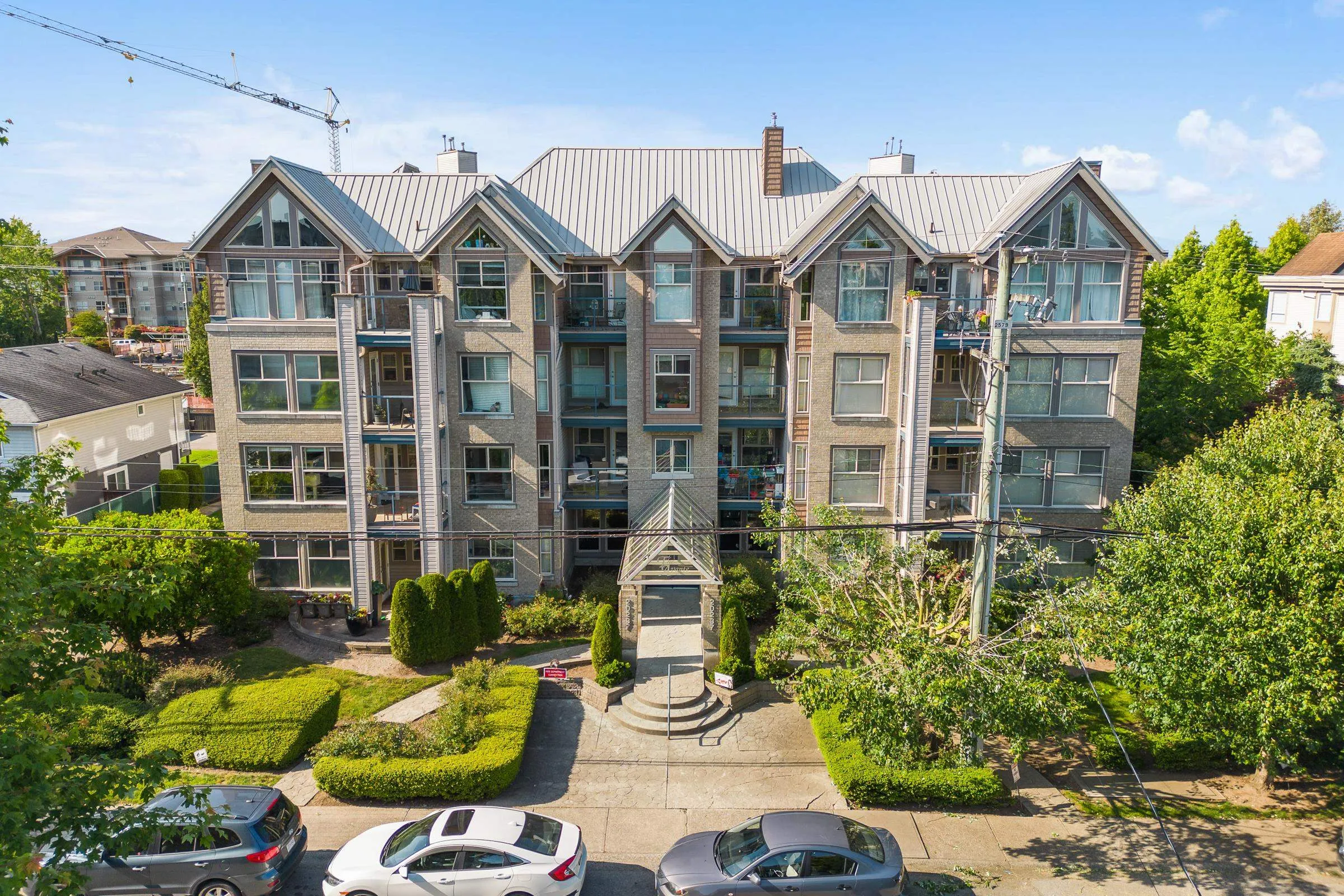 202 20237 54 Avenue