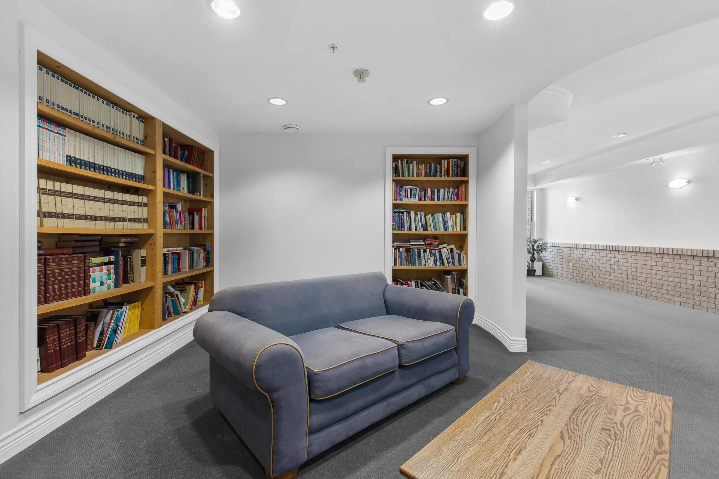 202 20237 54 Avenue