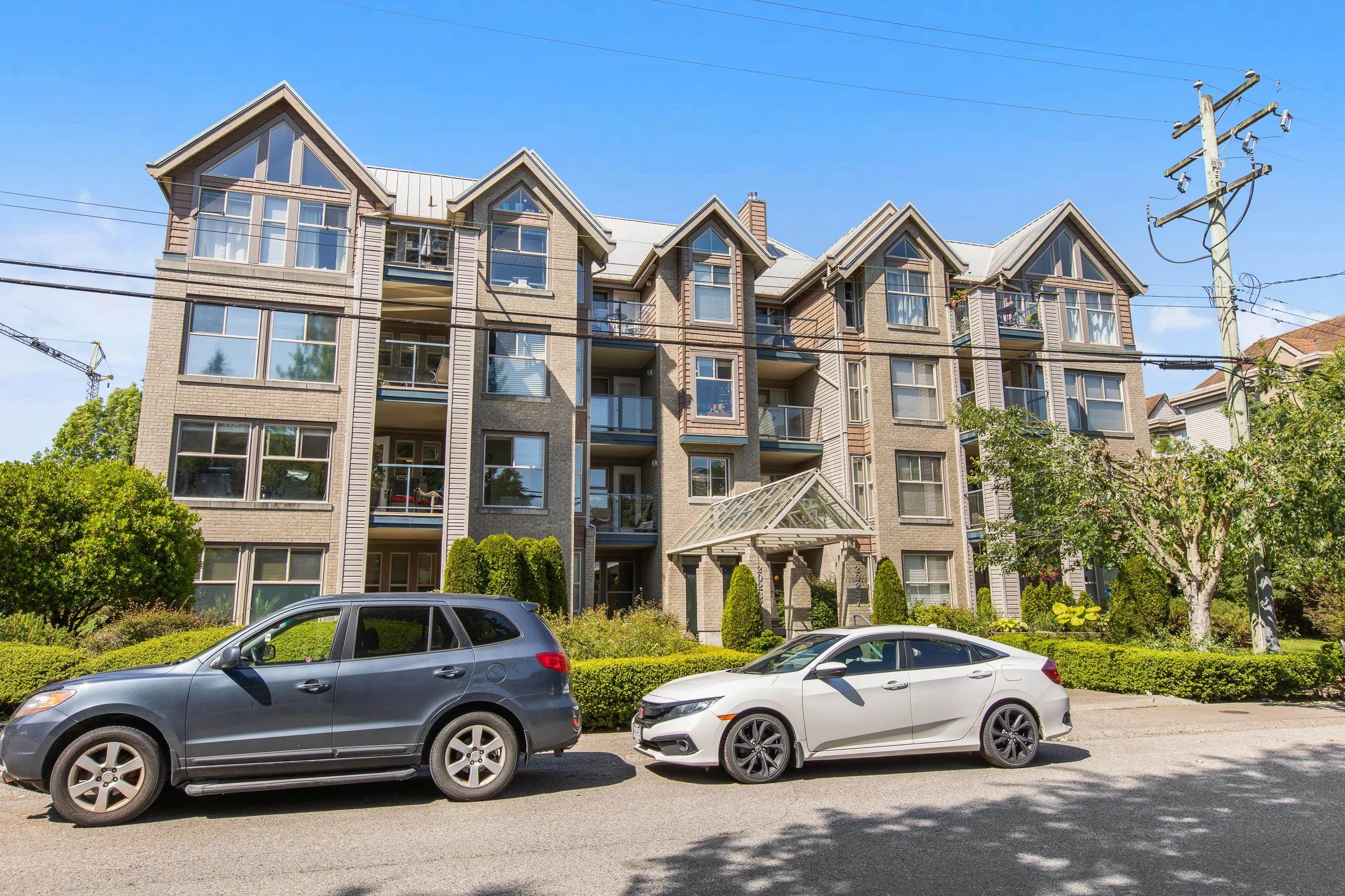 202 20237 54 Avenue