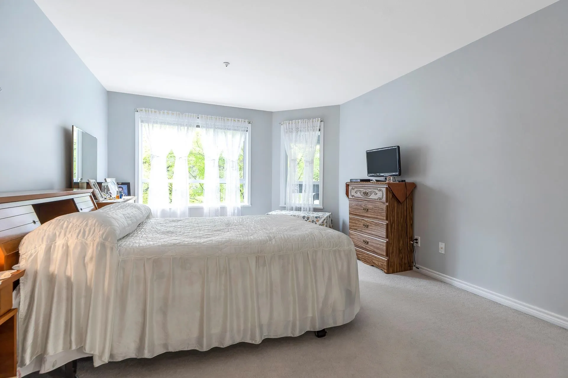 206 1150 Lynn Valley Road