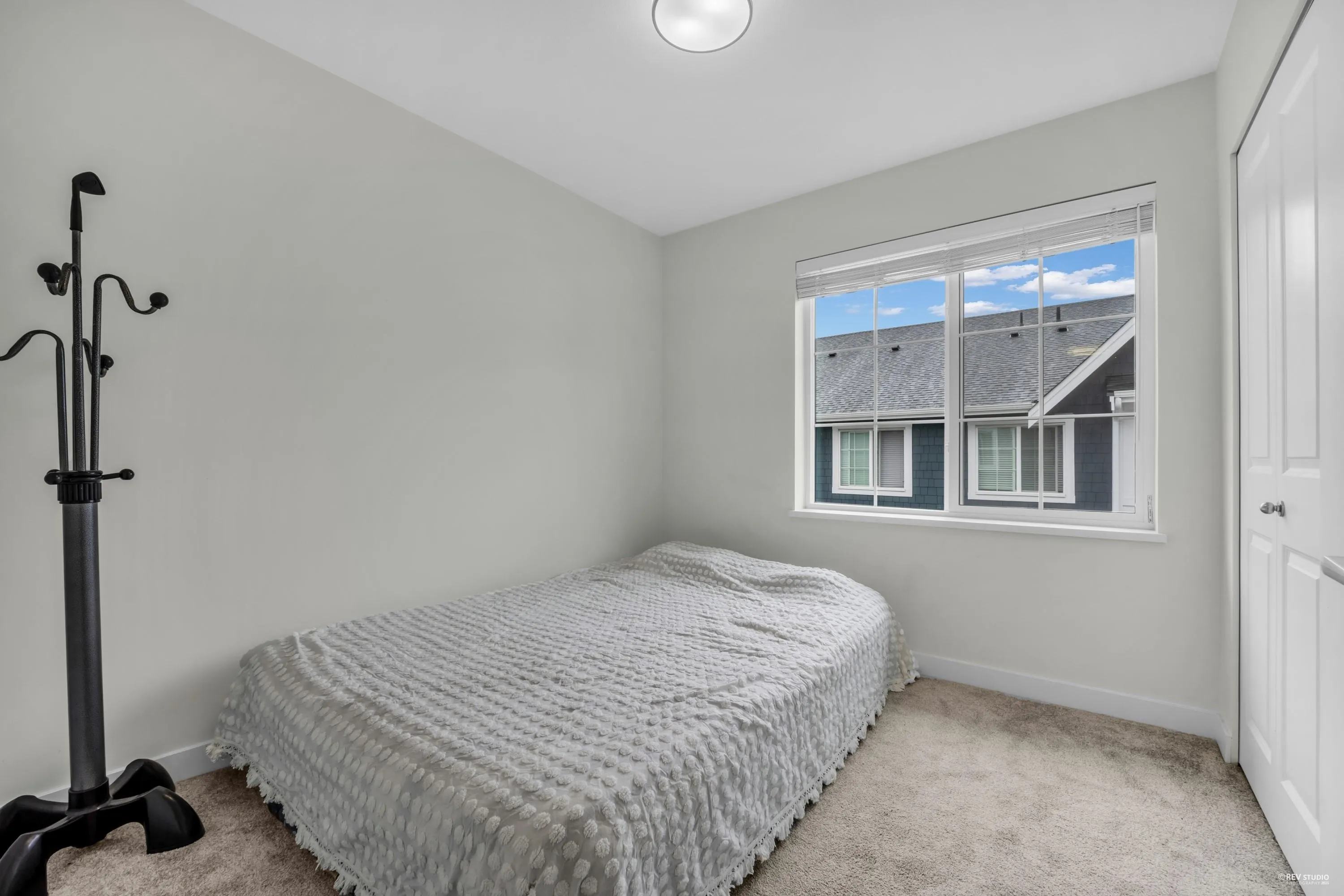 122 20180 84 Avenue