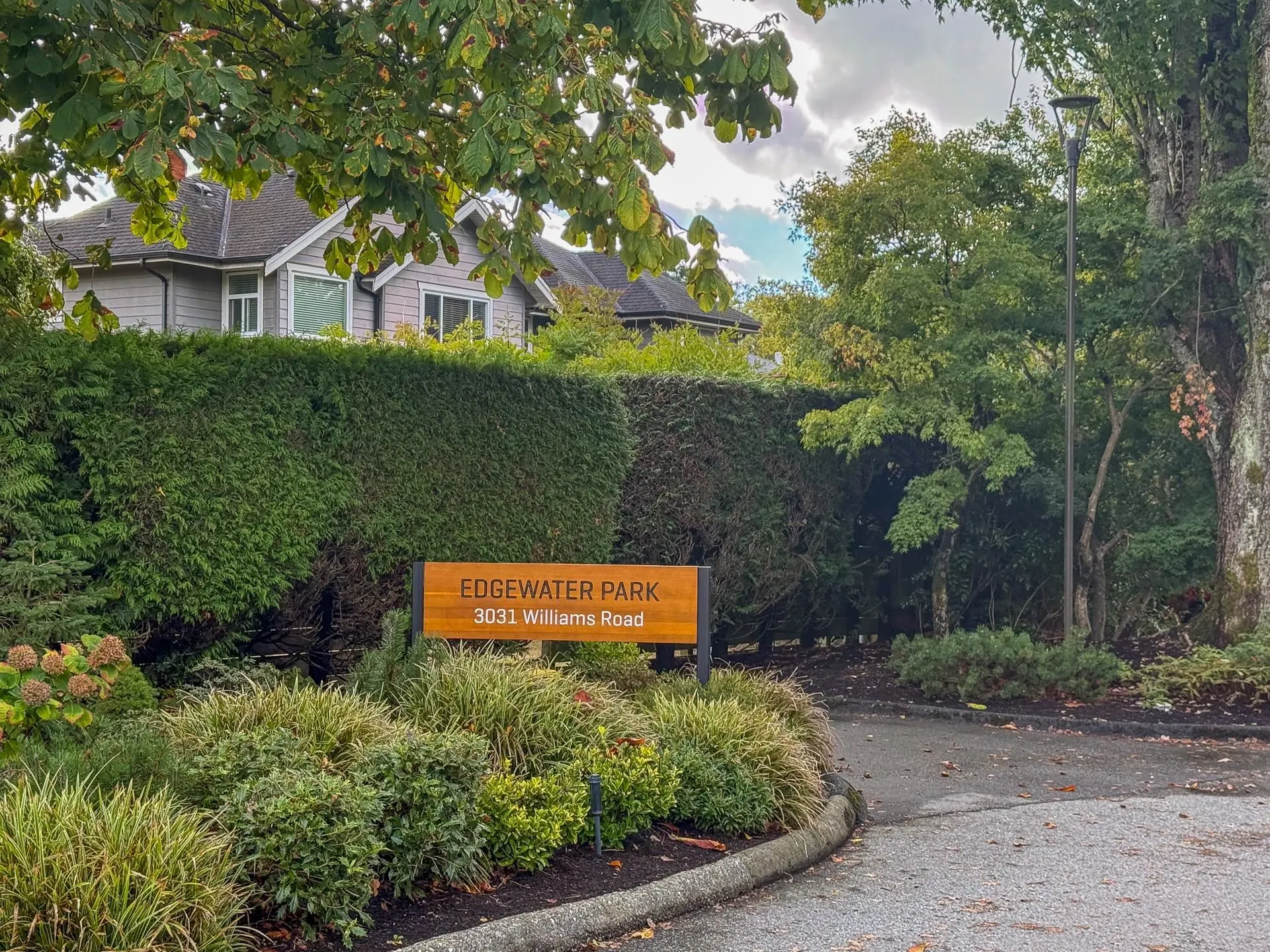 141 3031 Williams Road