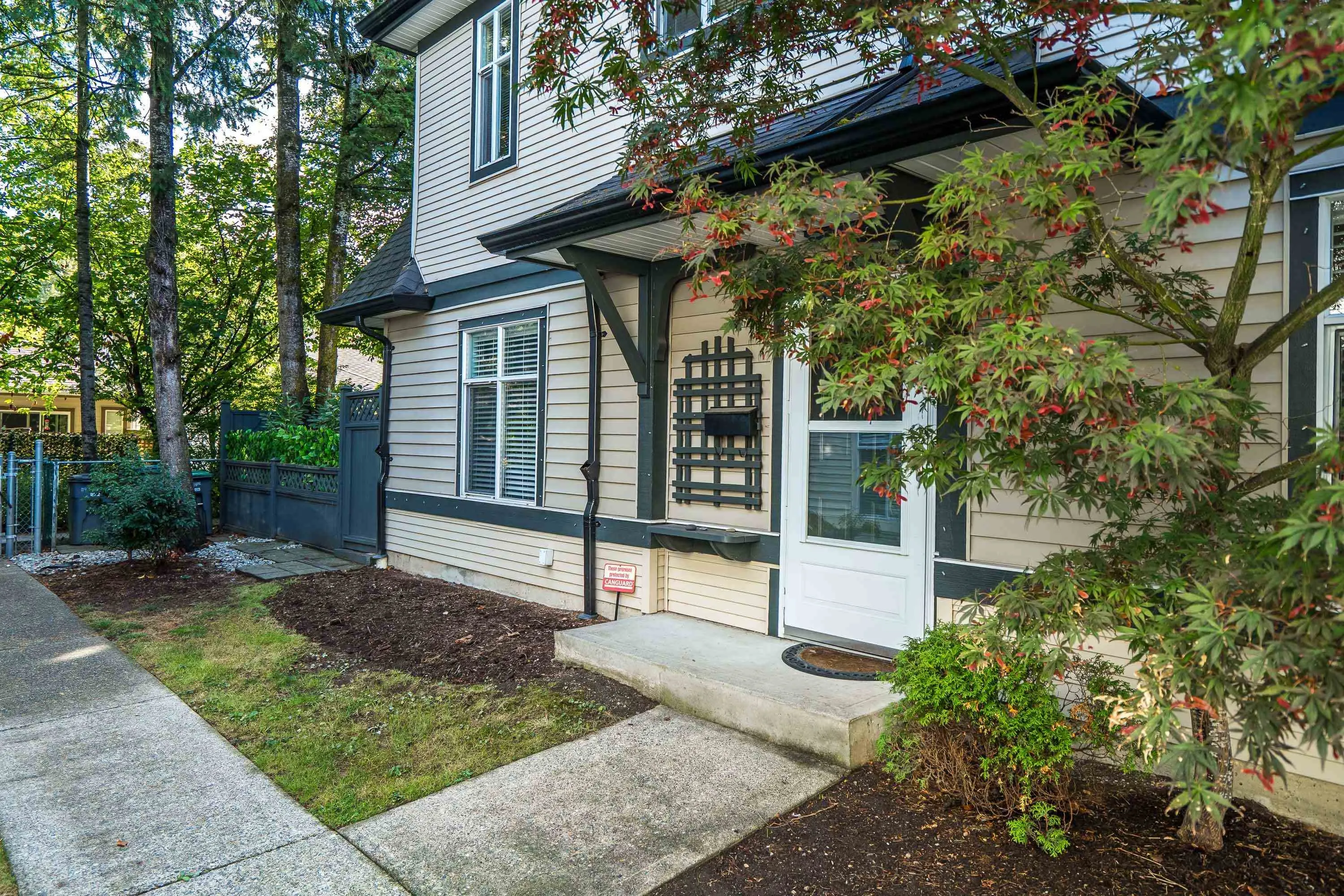 4 18883 65 Avenue
