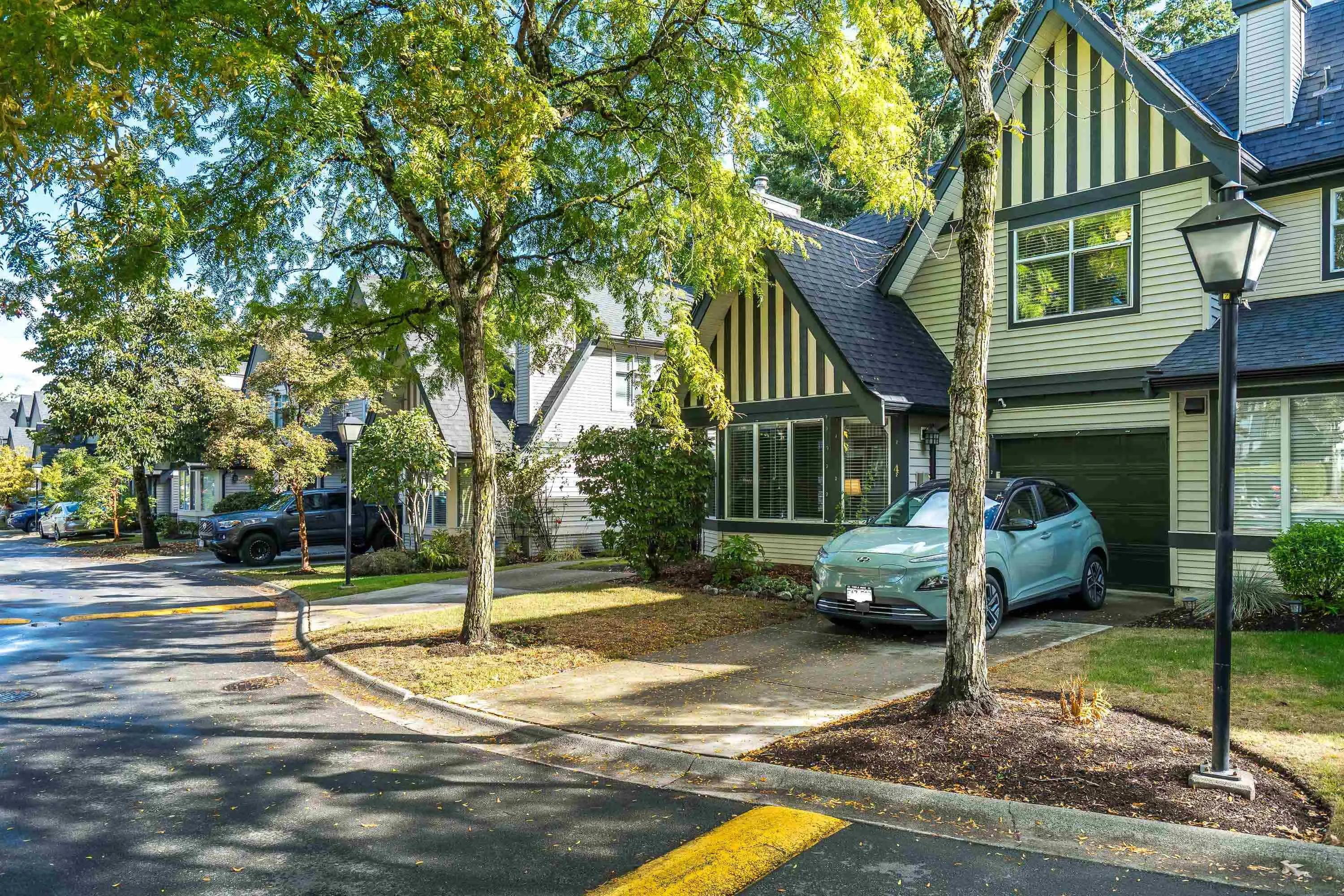 4 18883 65 Avenue