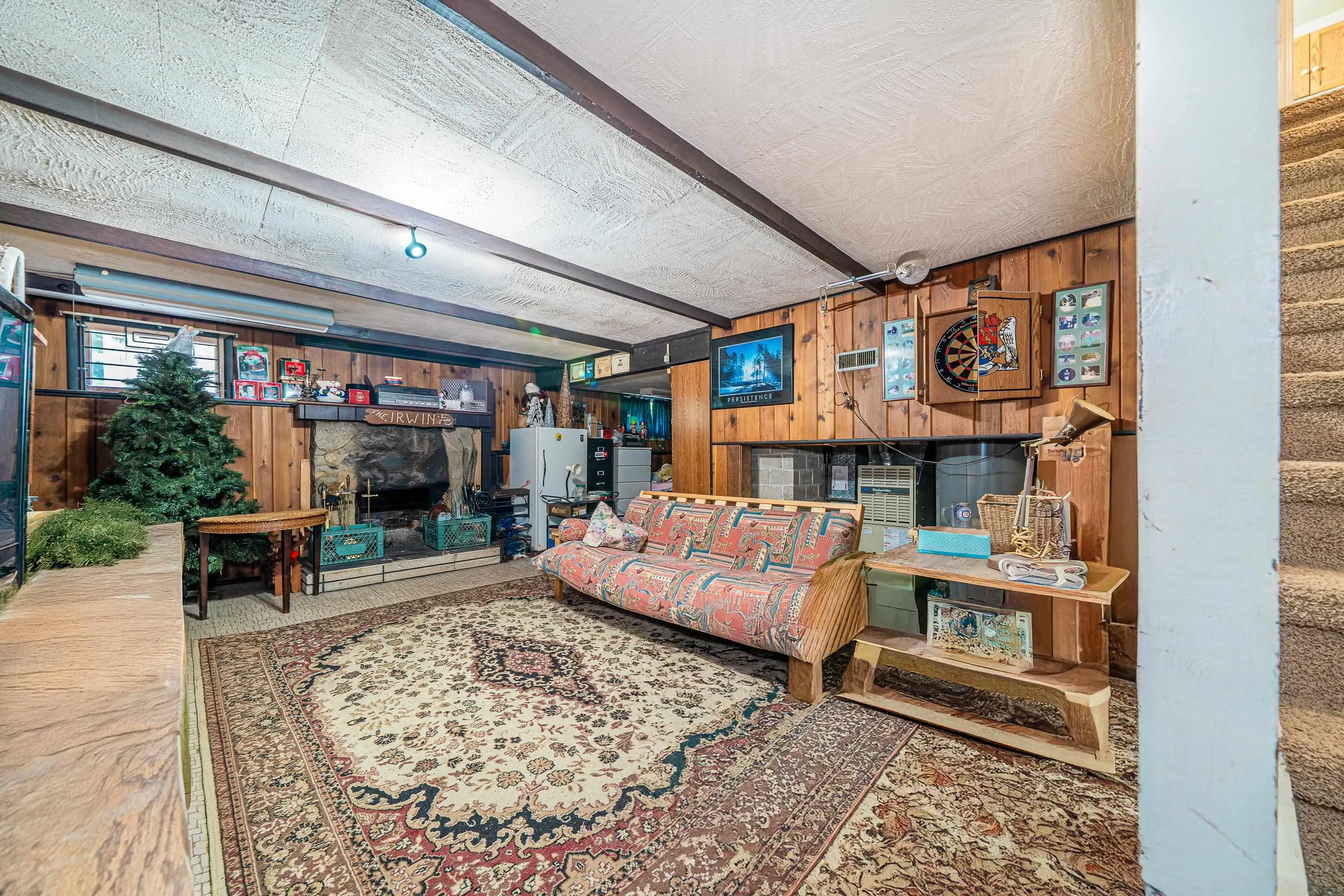 4277 Castlewood Crescent
