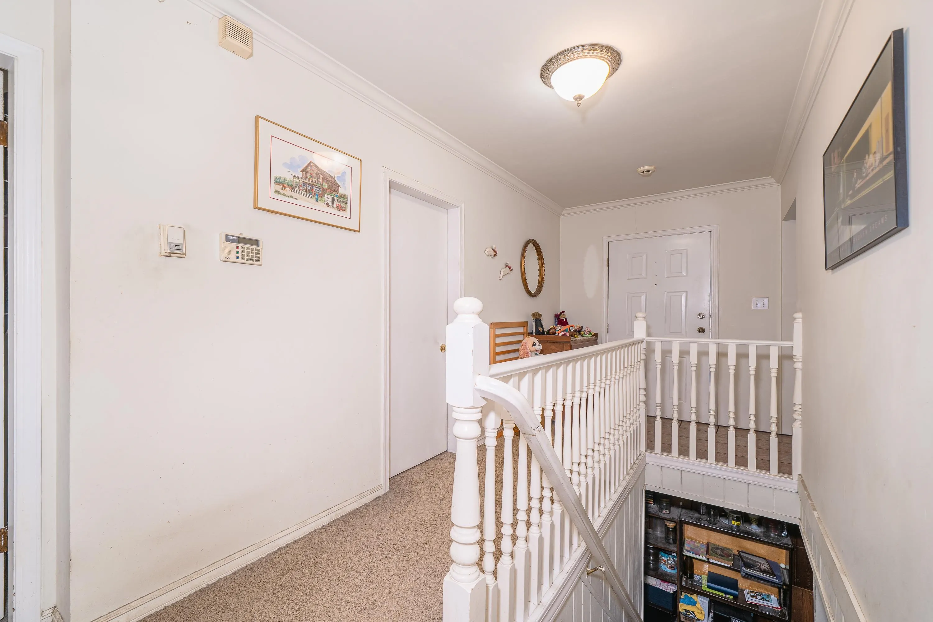 4277 Castlewood Crescent
