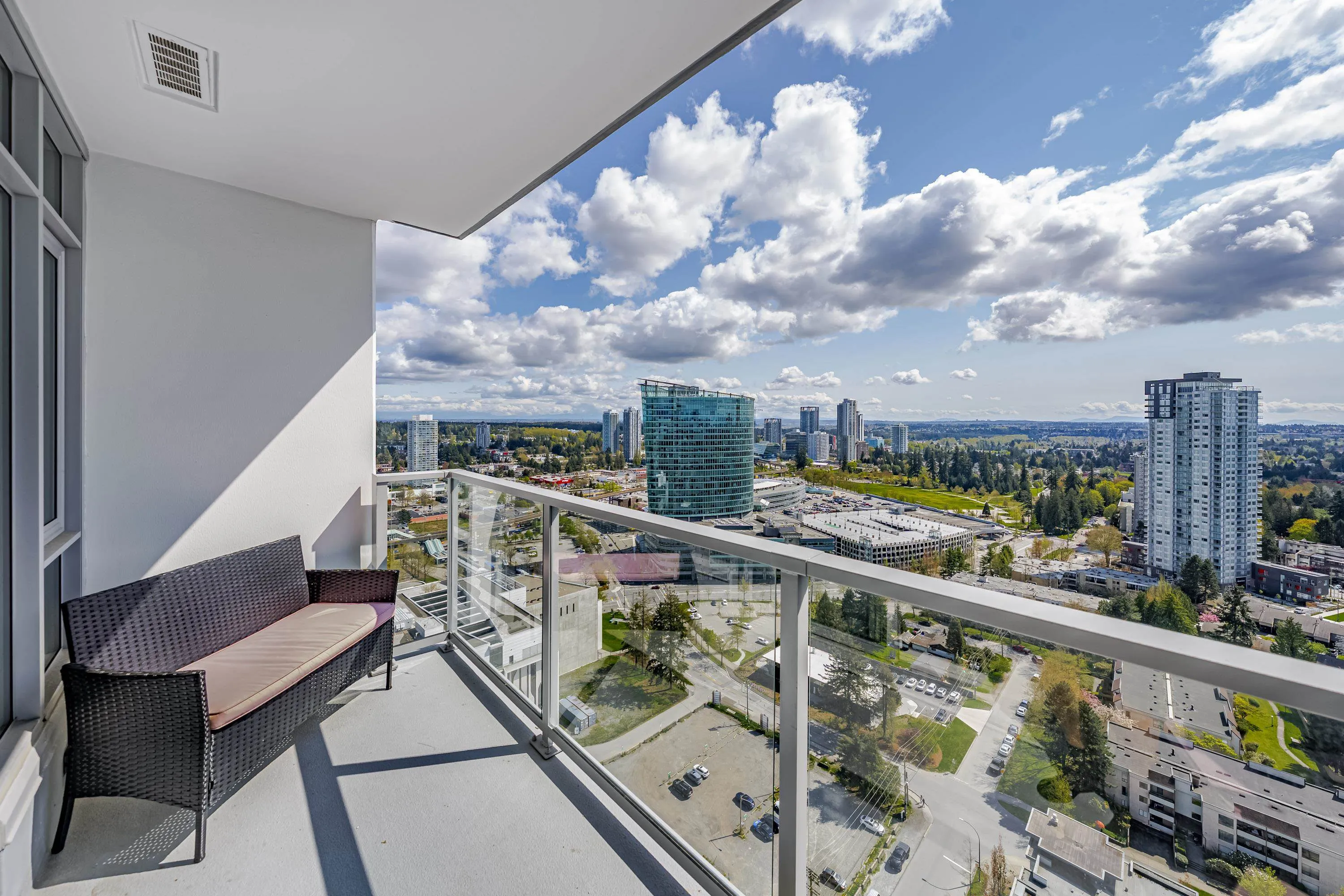 2809 13350 Central Avenue