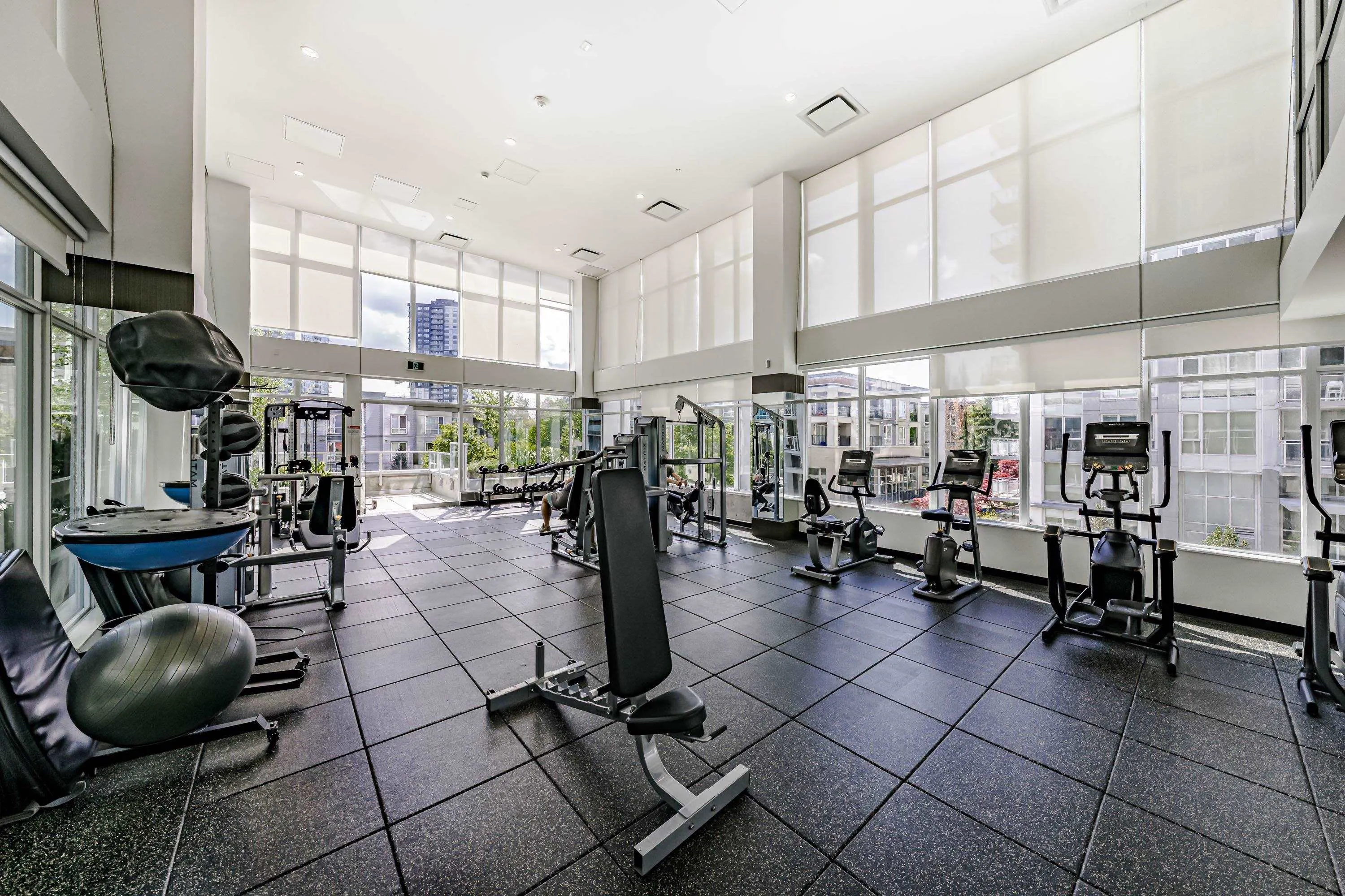 2809 13350 Central Avenue