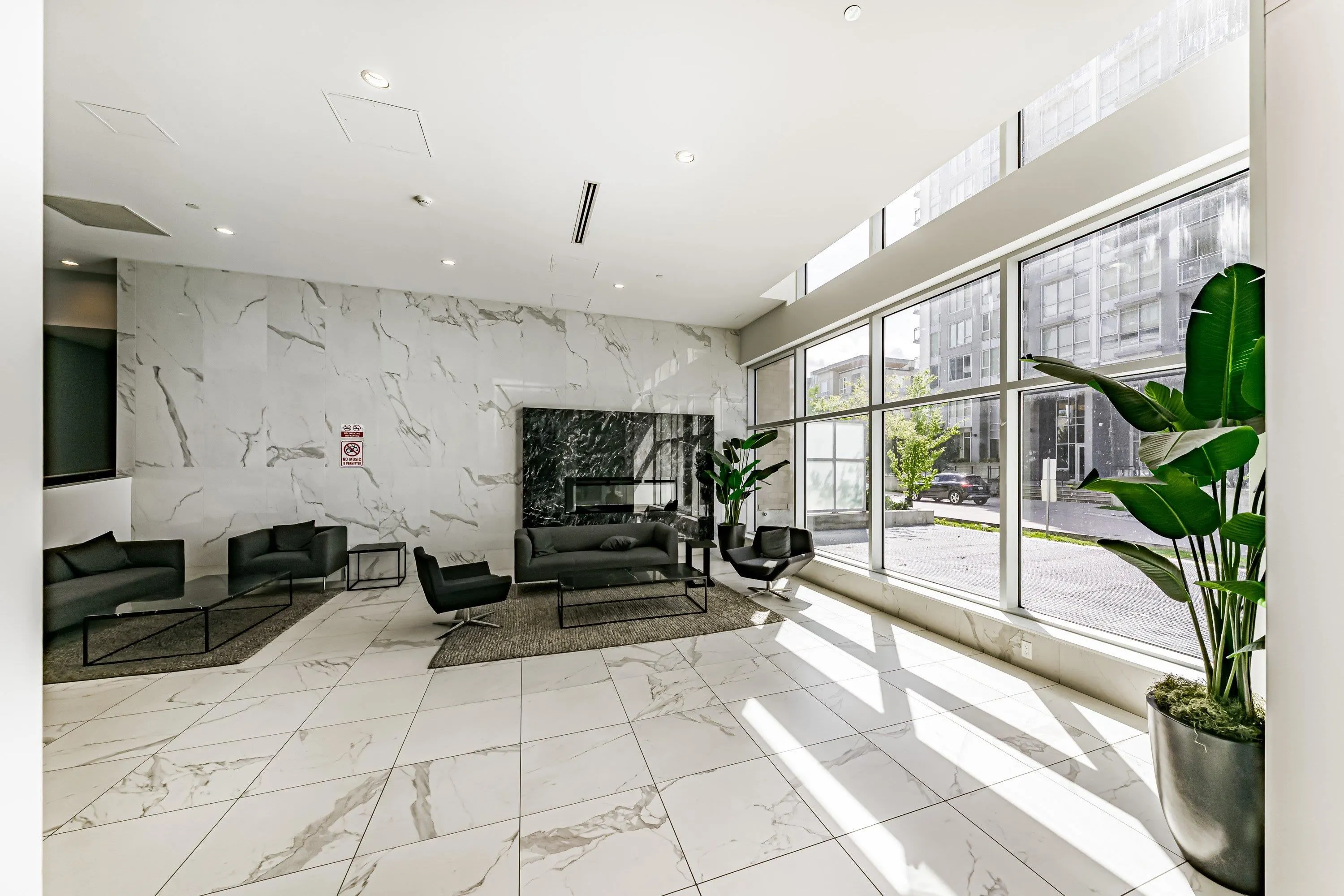 2809 13350 Central Avenue