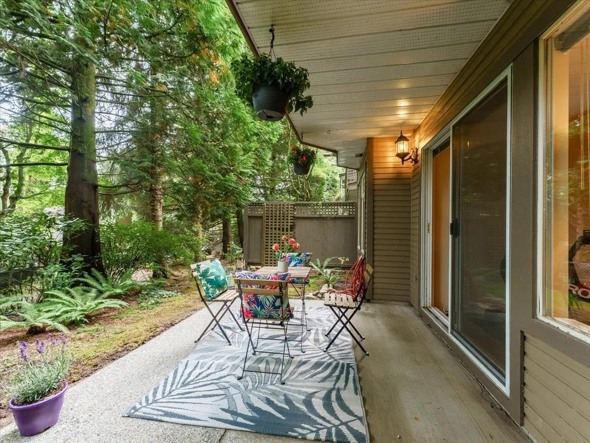8804 Robins Court