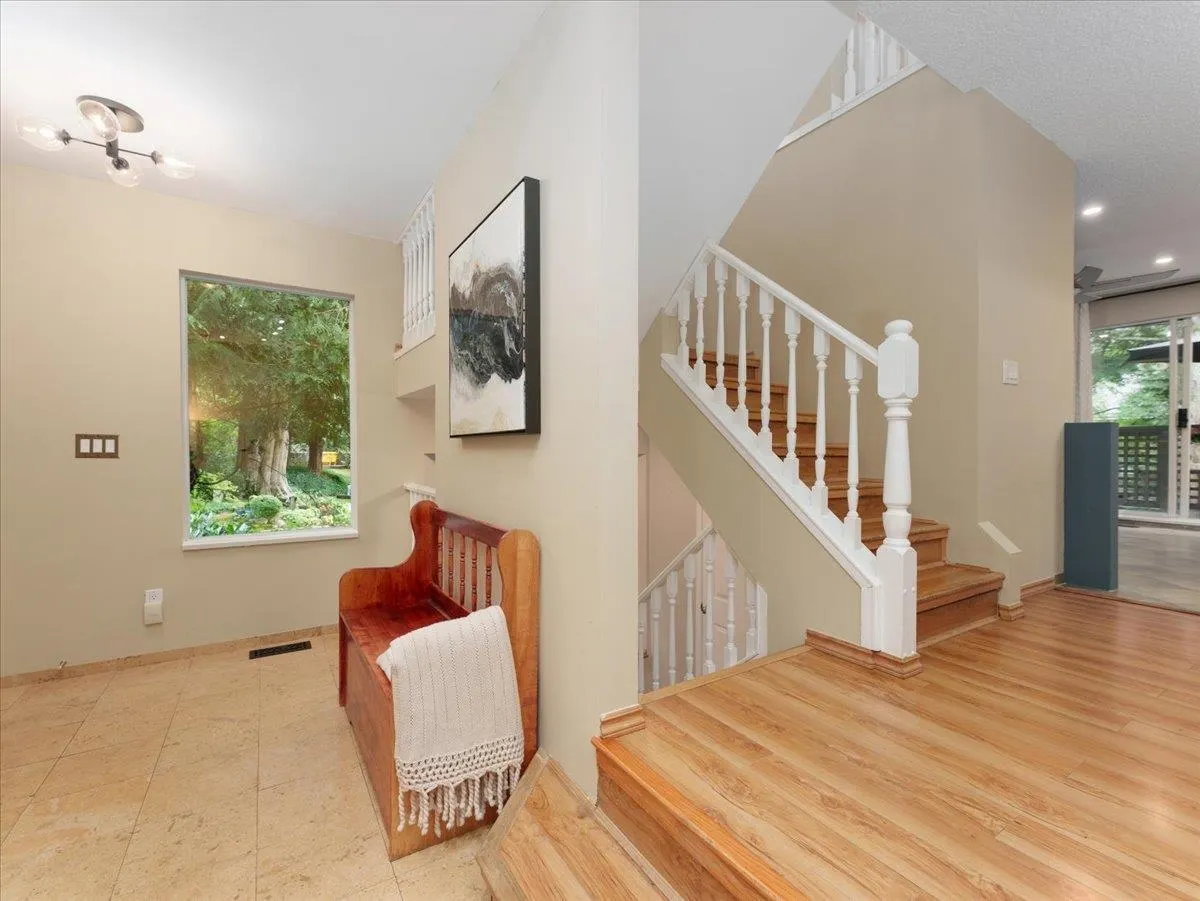 8804 Robins Court