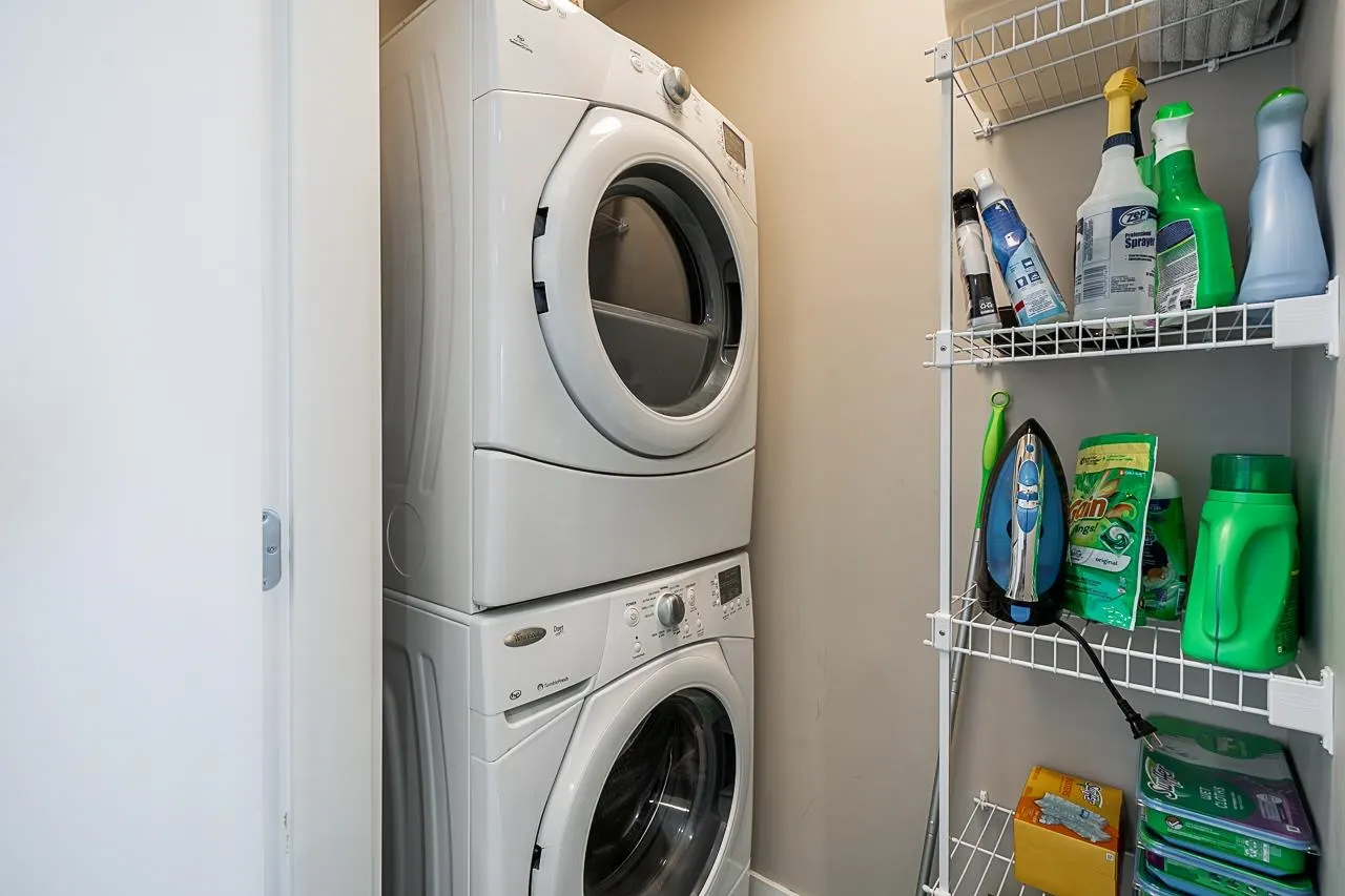 405 1420 Johnston Road