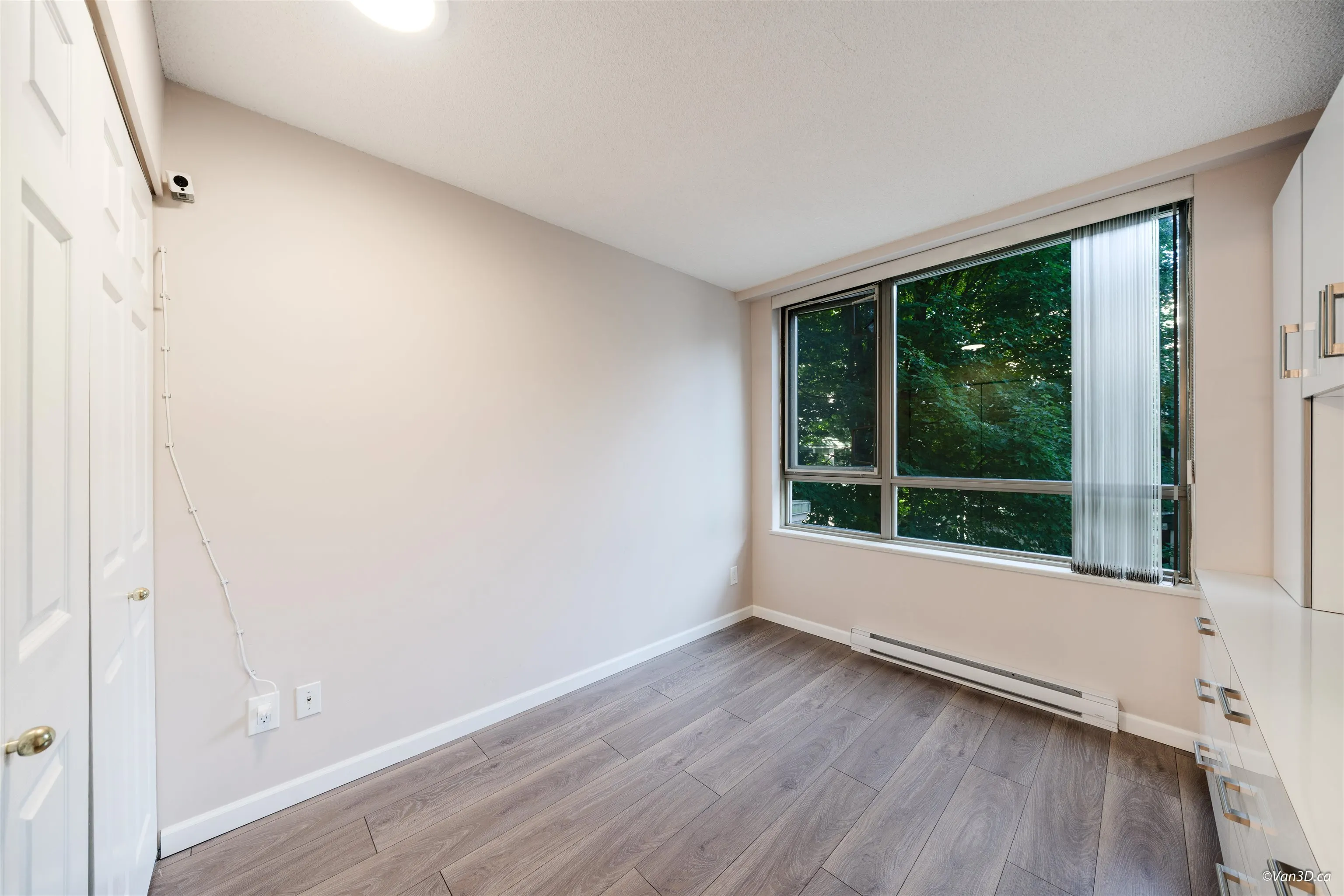 203 3070 Guildford Way