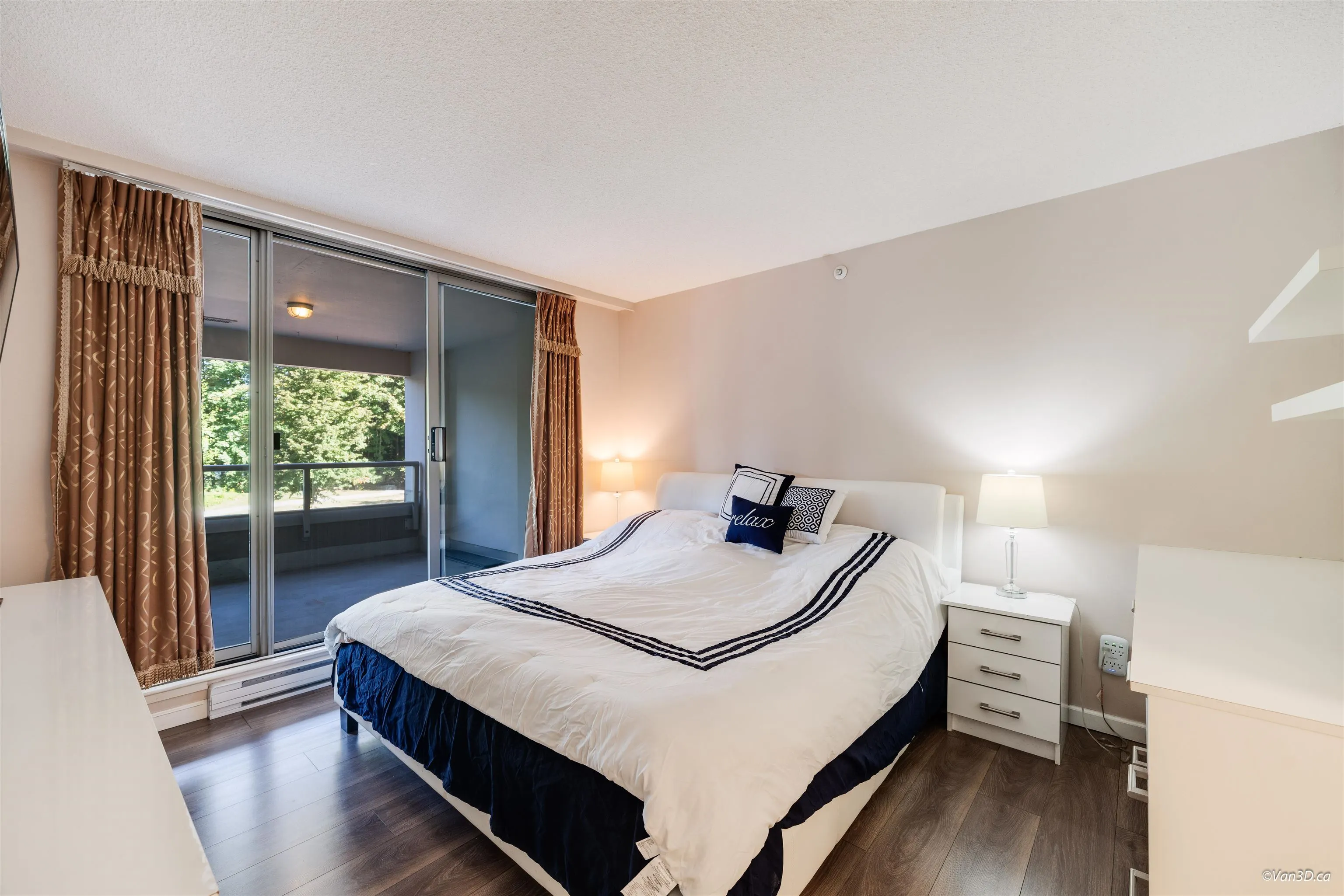 203 3070 Guildford Way
