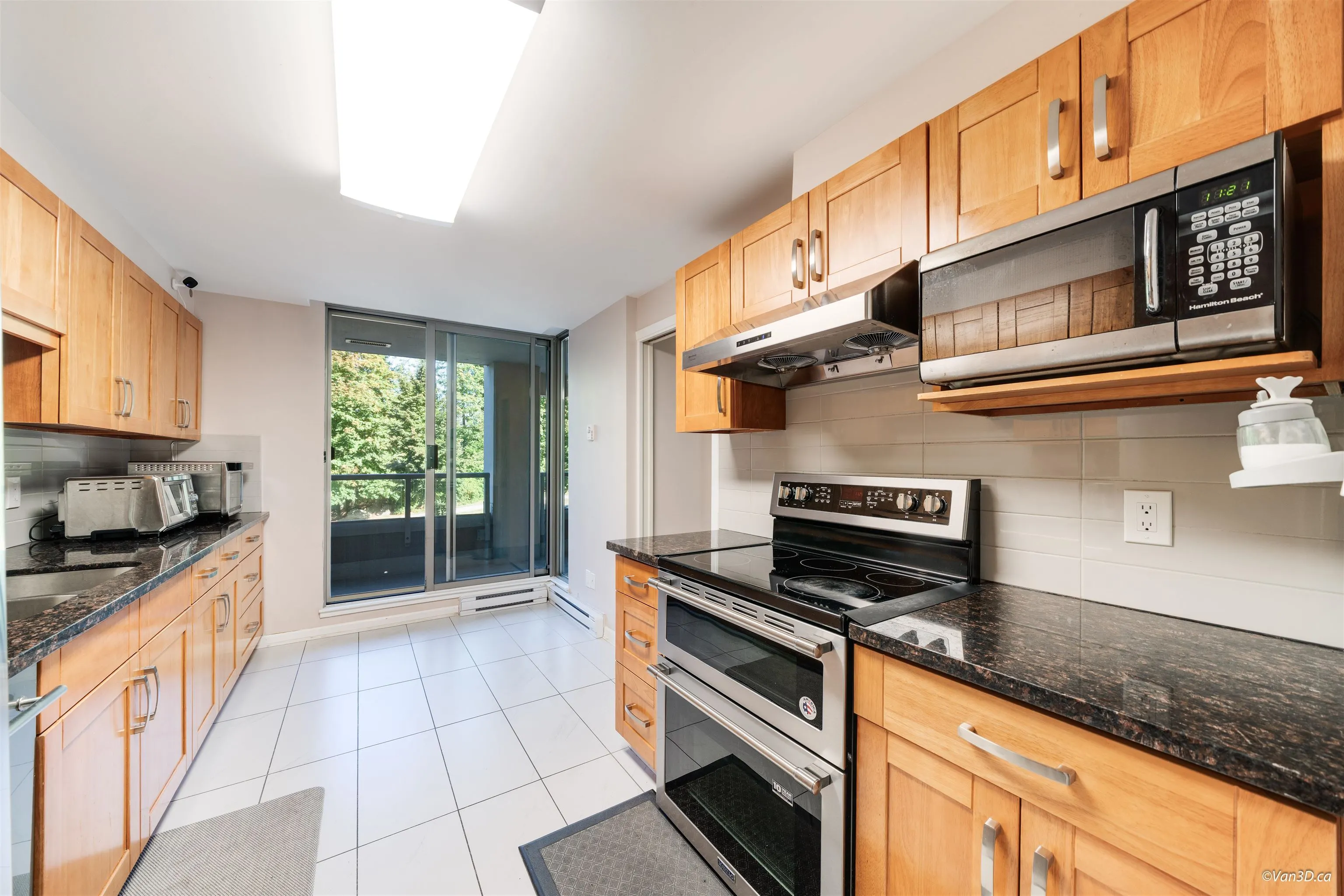 203 3070 Guildford Way