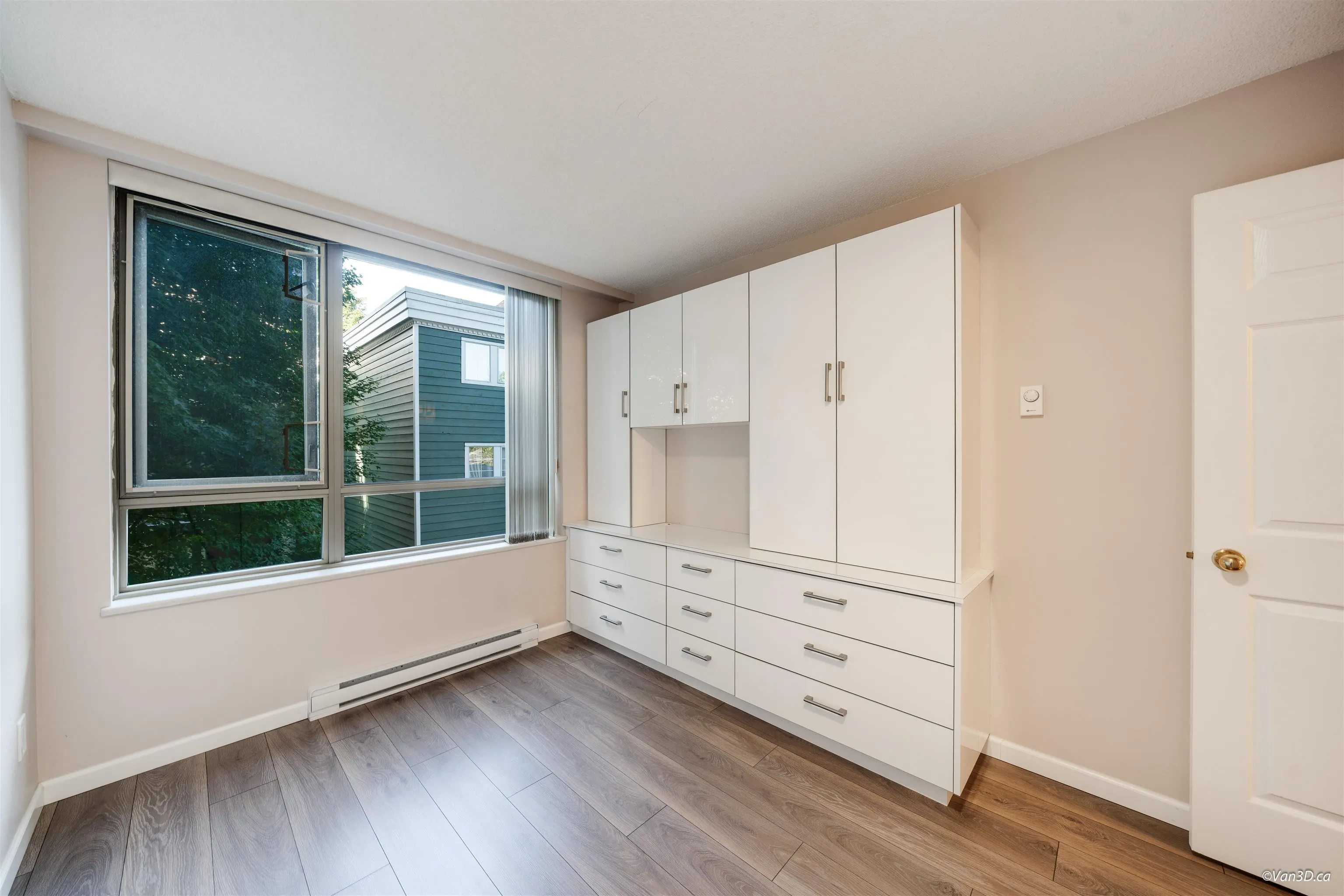 203 3070 Guildford Way