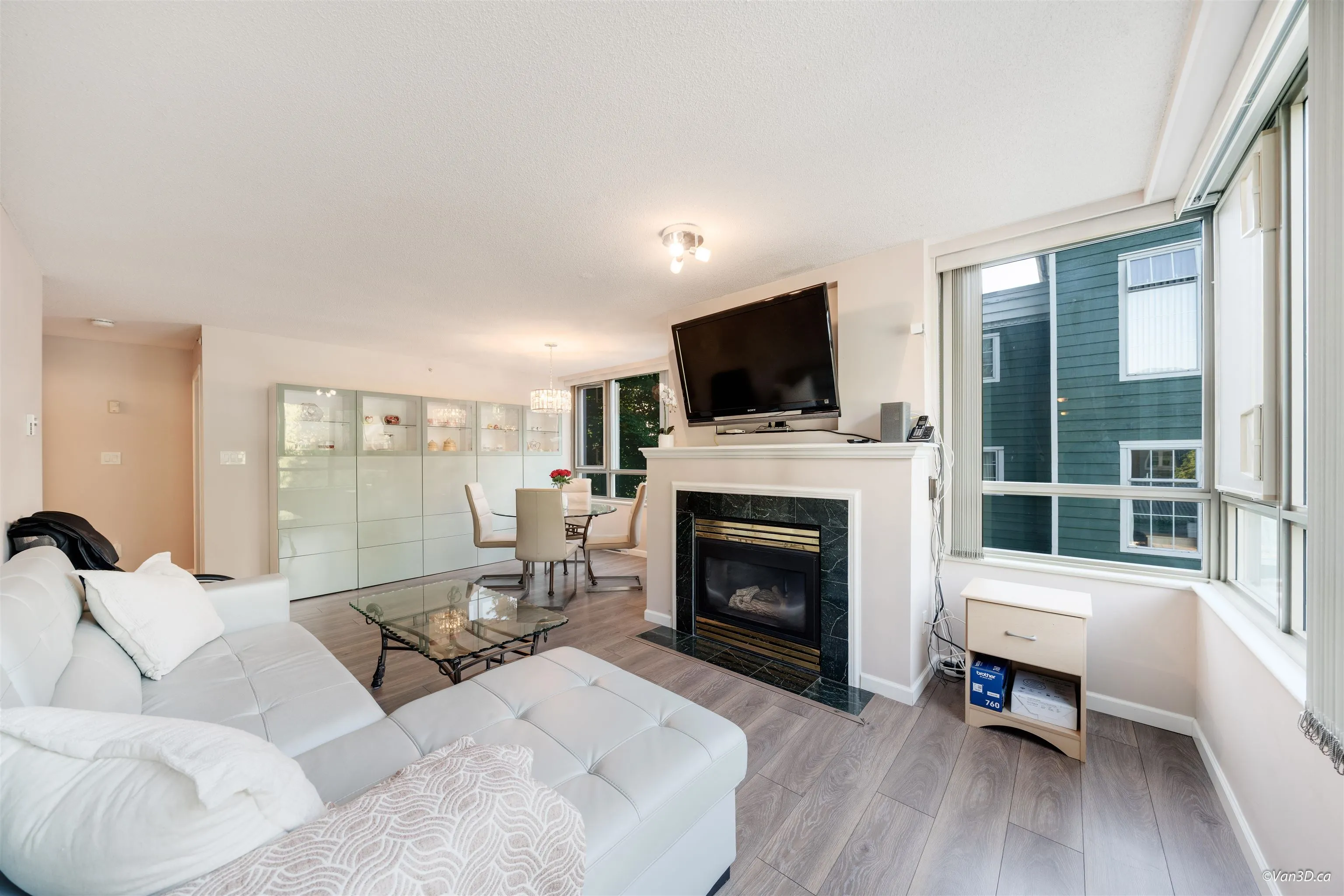 203 3070 Guildford Way