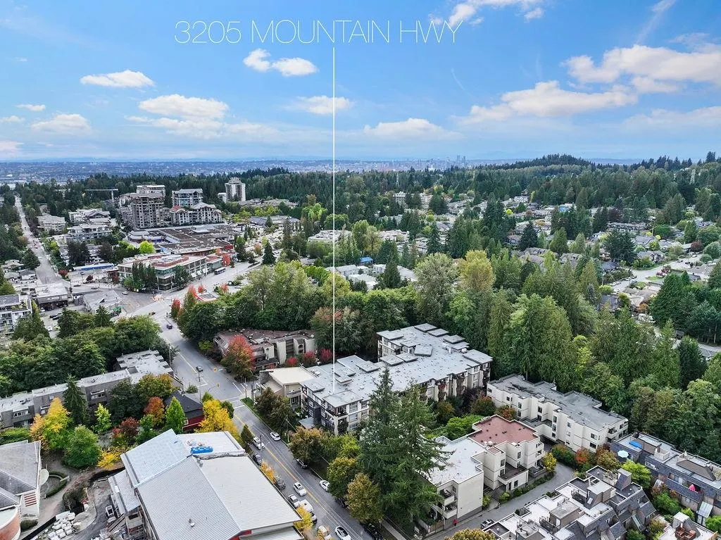 303 3205 Mountain Highway
