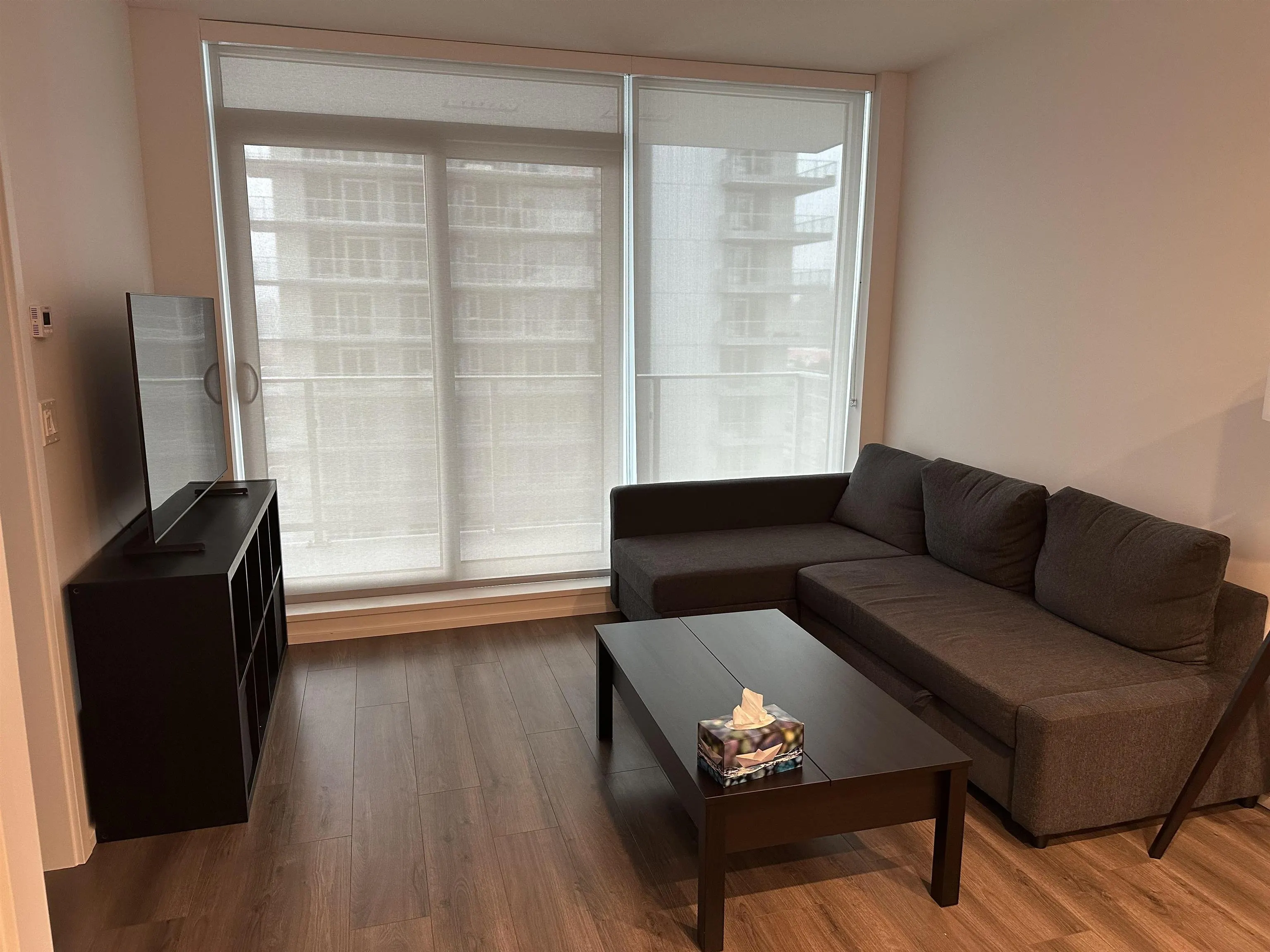 1311 3833 Evergreen Place