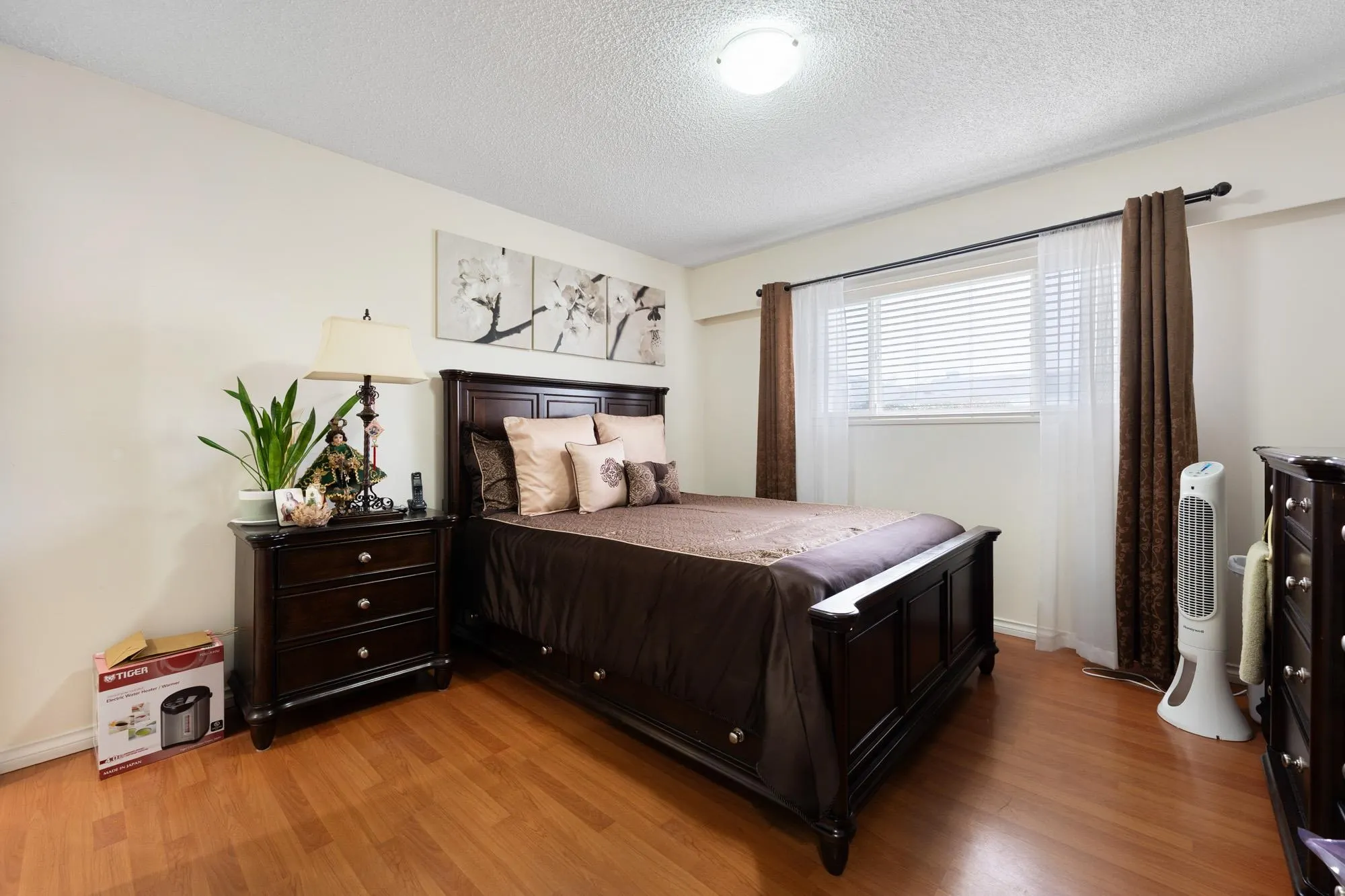 3391 Bowen Drive