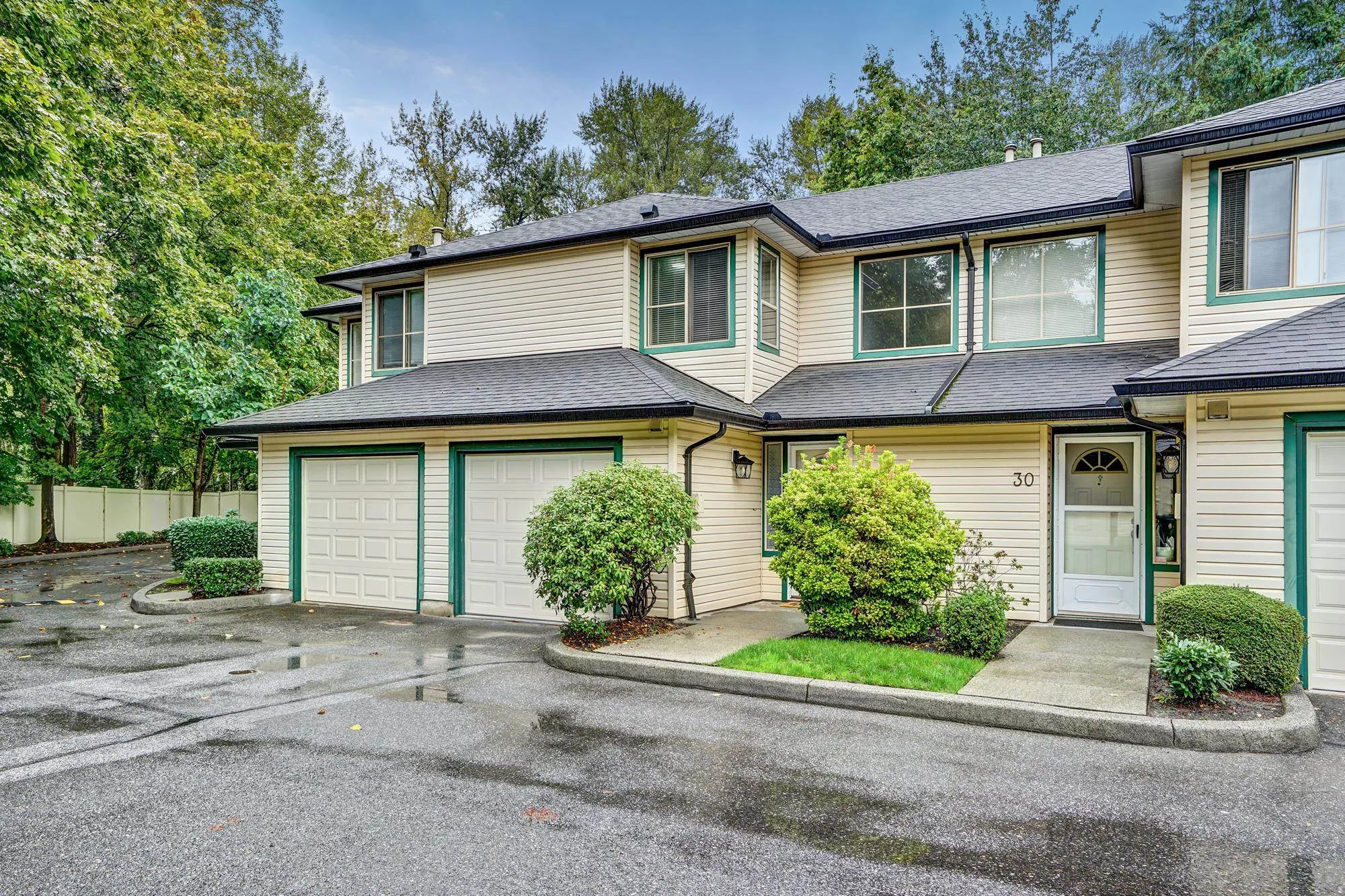 31 21960 River Road