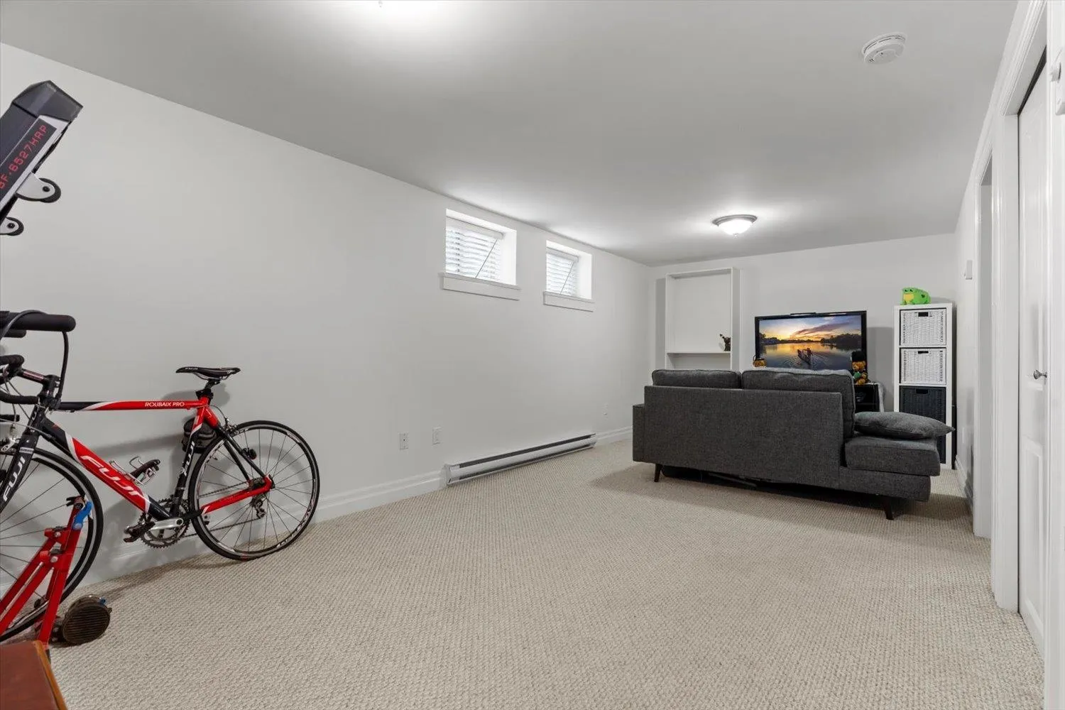 36 5960 Cowichan Street