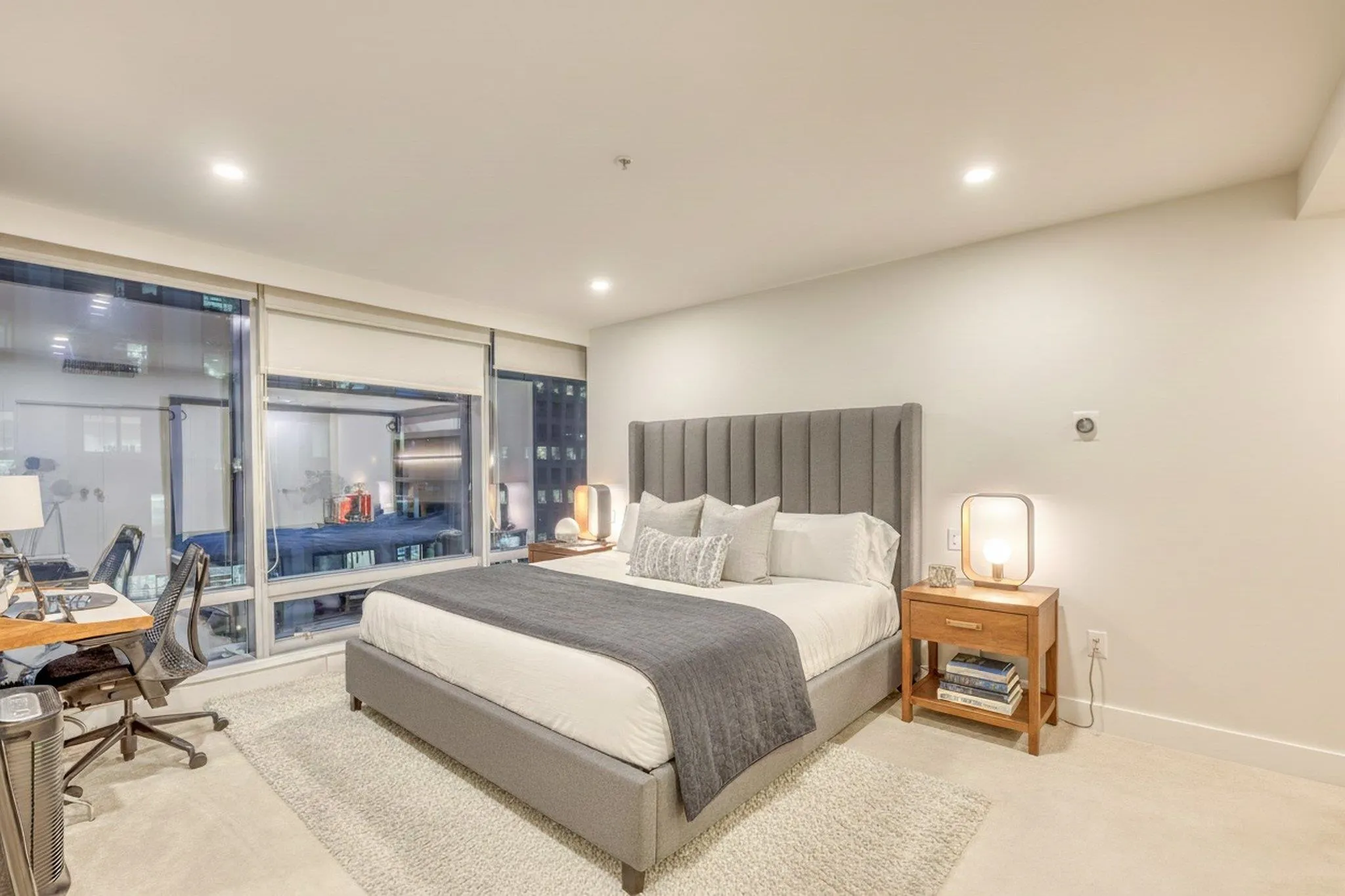 1702 1111 Alberni Street