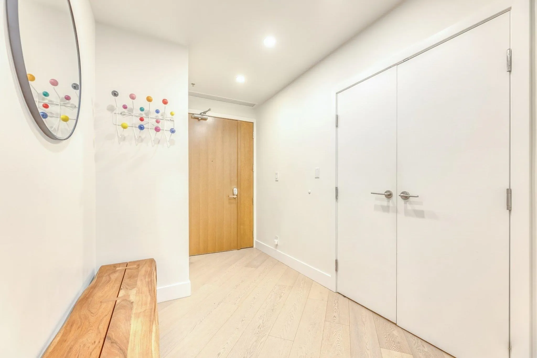 1702 1111 Alberni Street
