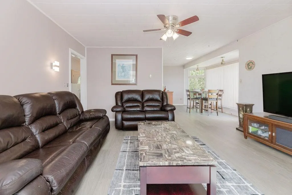 614 Glen Road