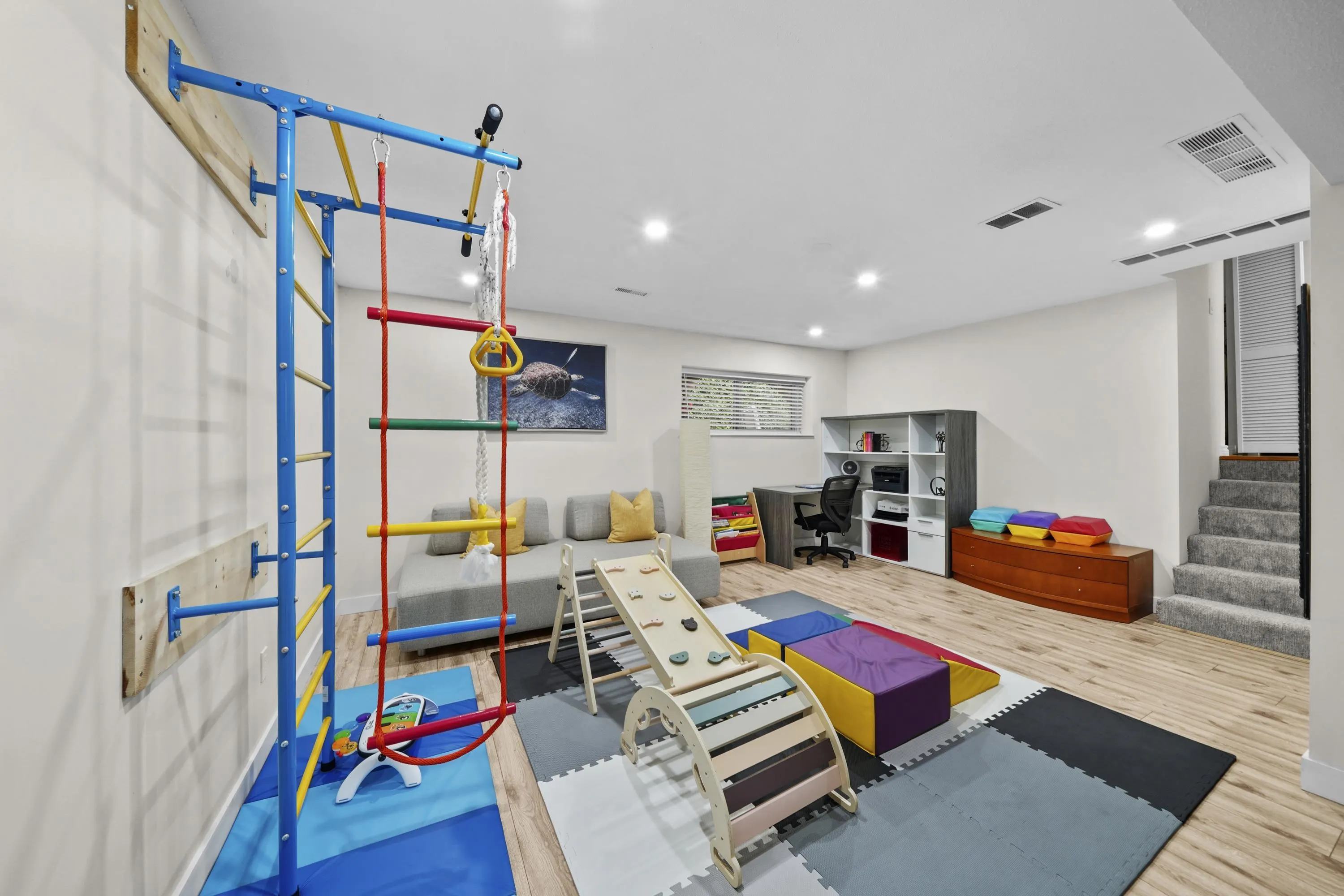 1184 Parkland Drive