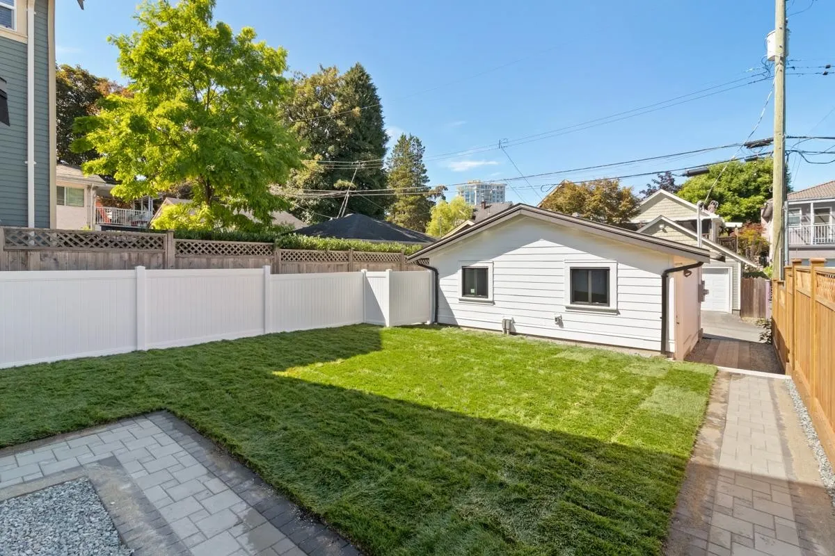 3843 Fleming Street