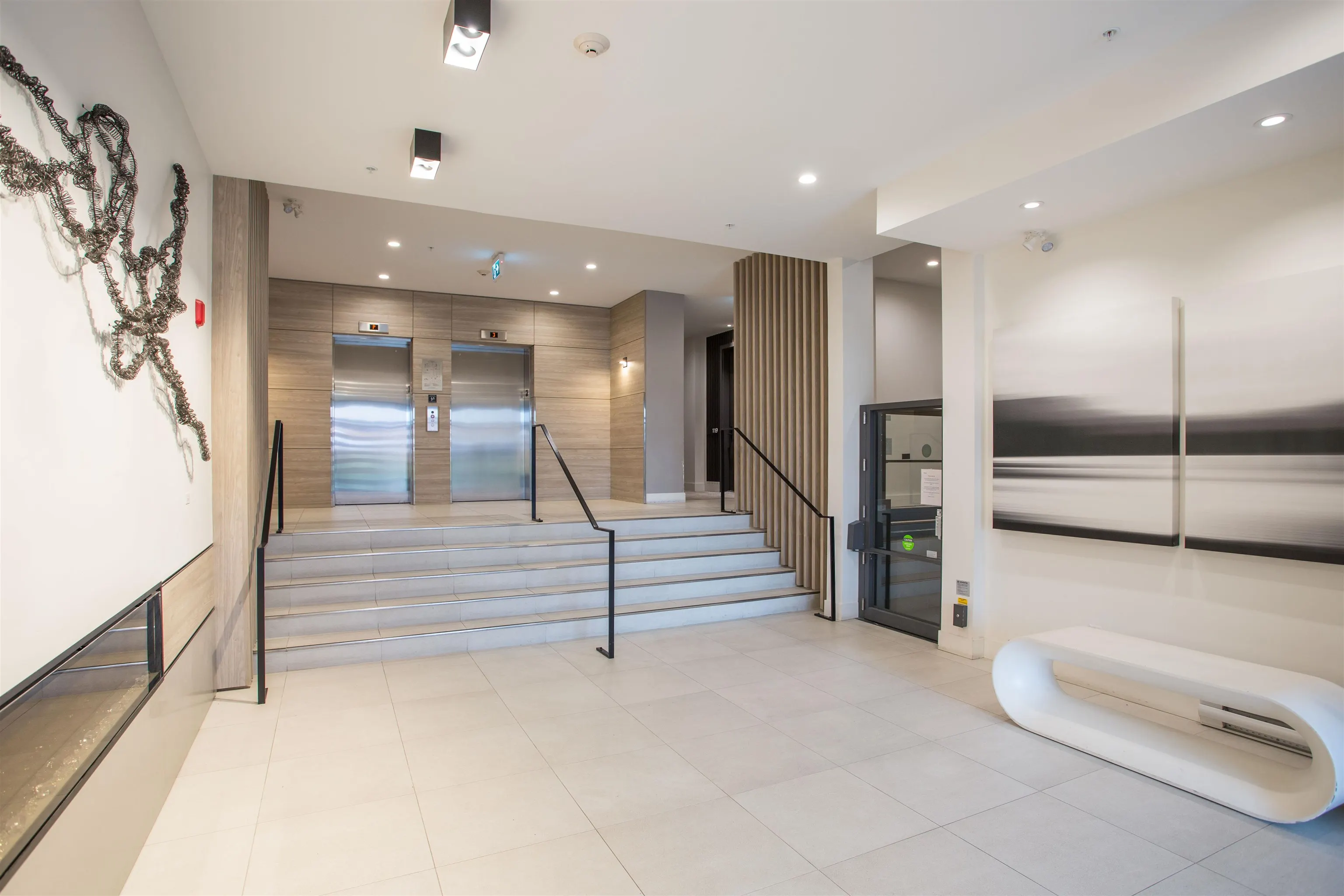 106 300 Salter Street