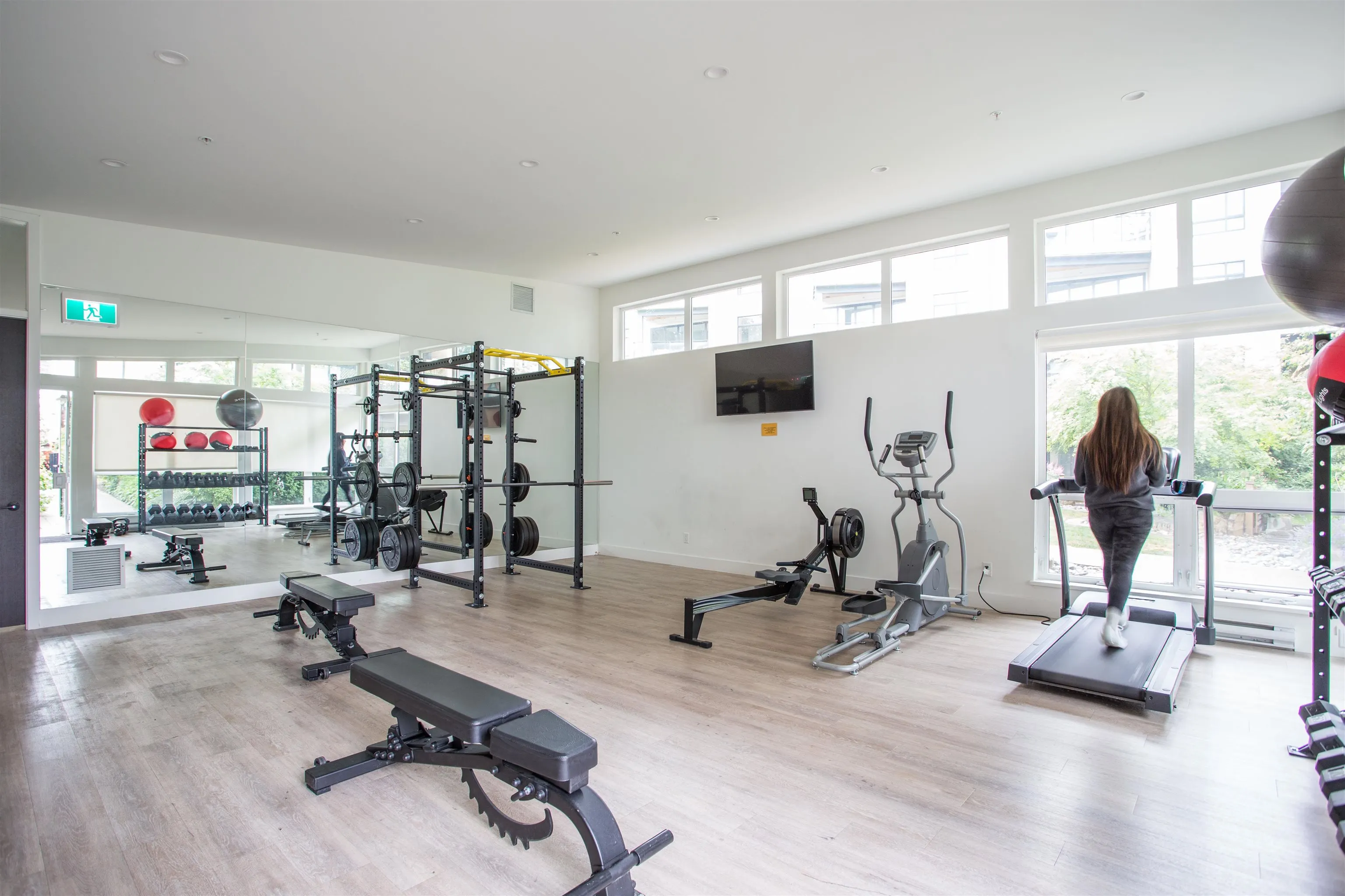 106 300 Salter Street