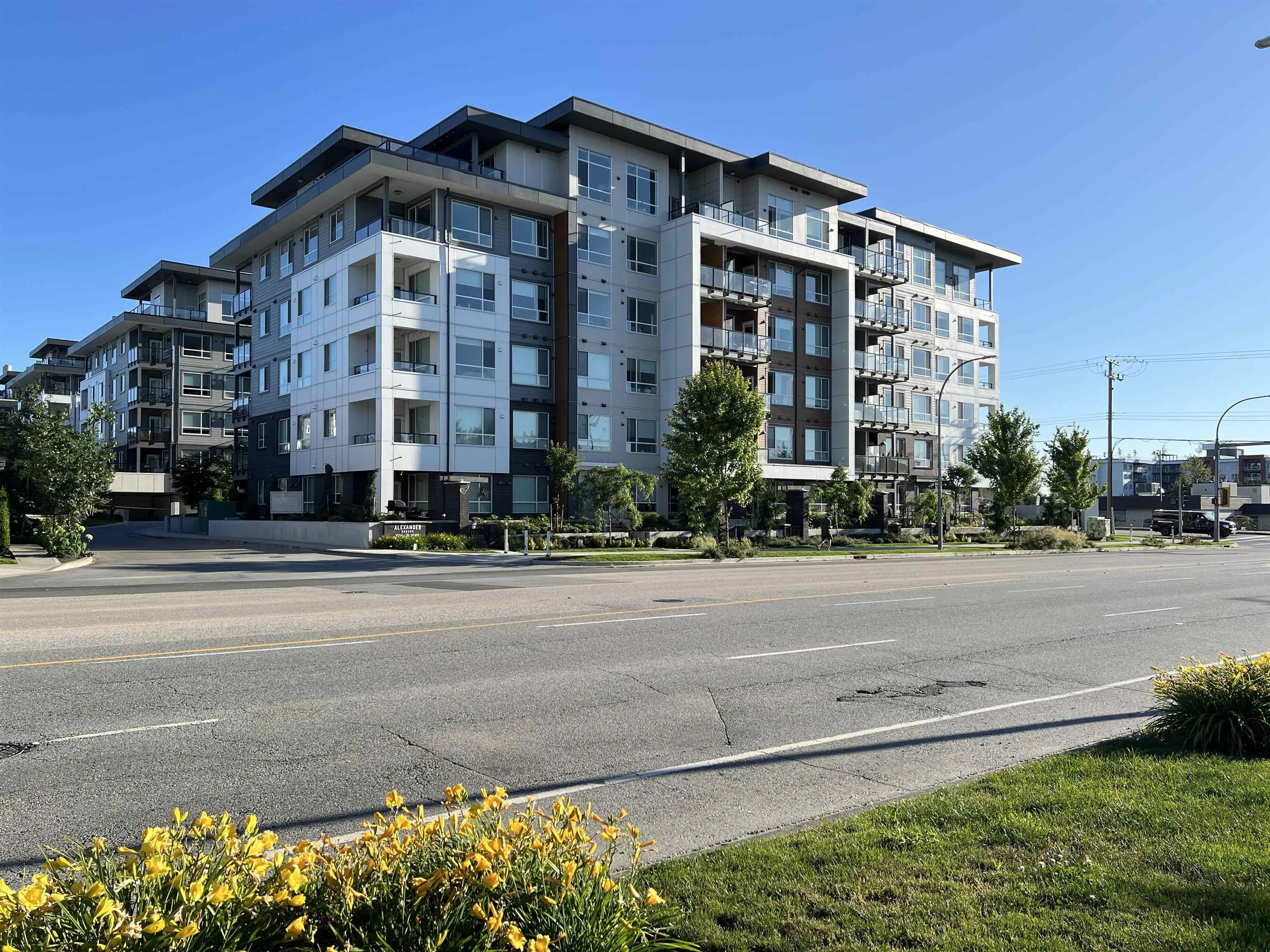 B225 20834 80 Avenue