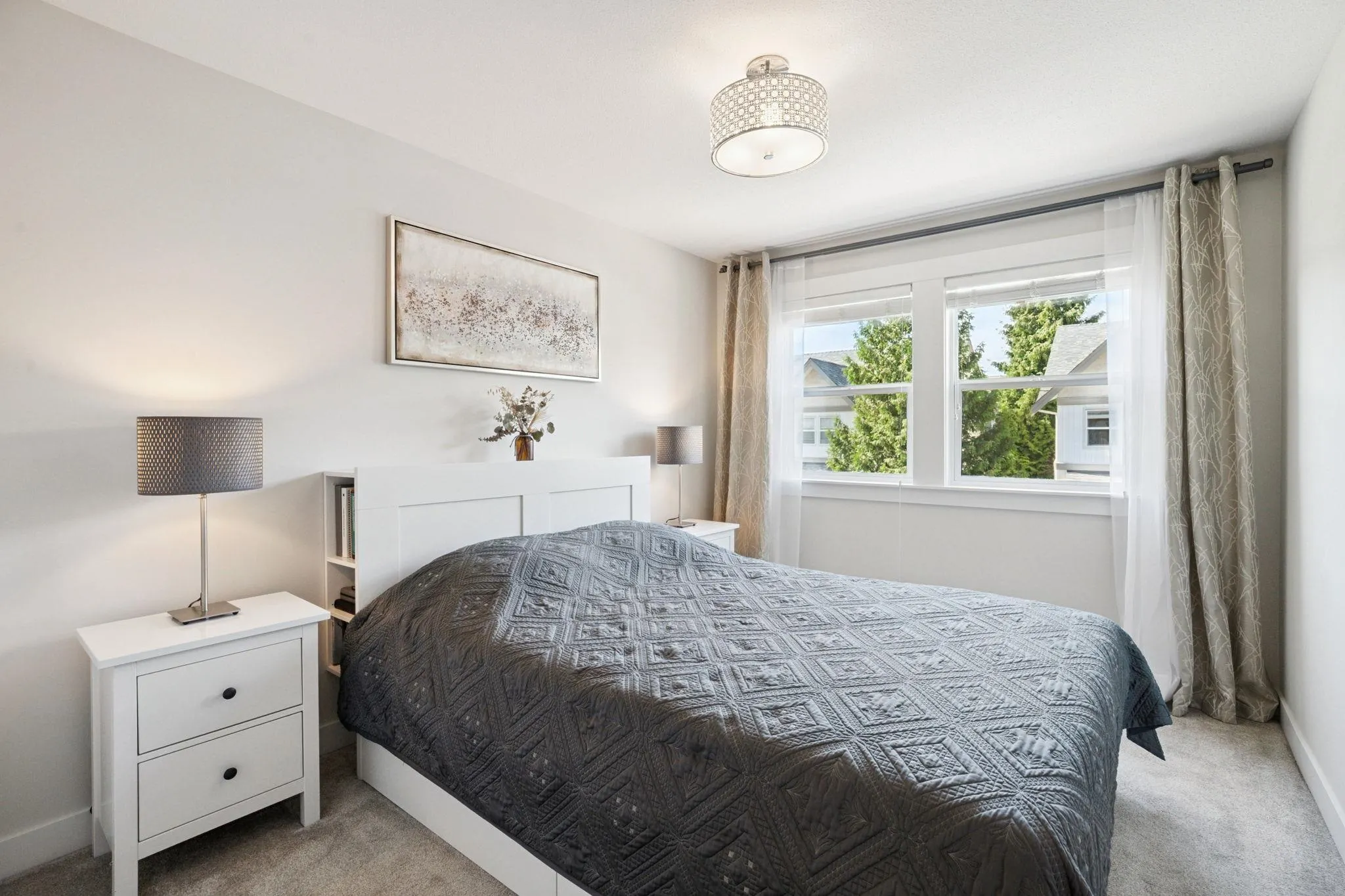 34 1260 Riverside Drive