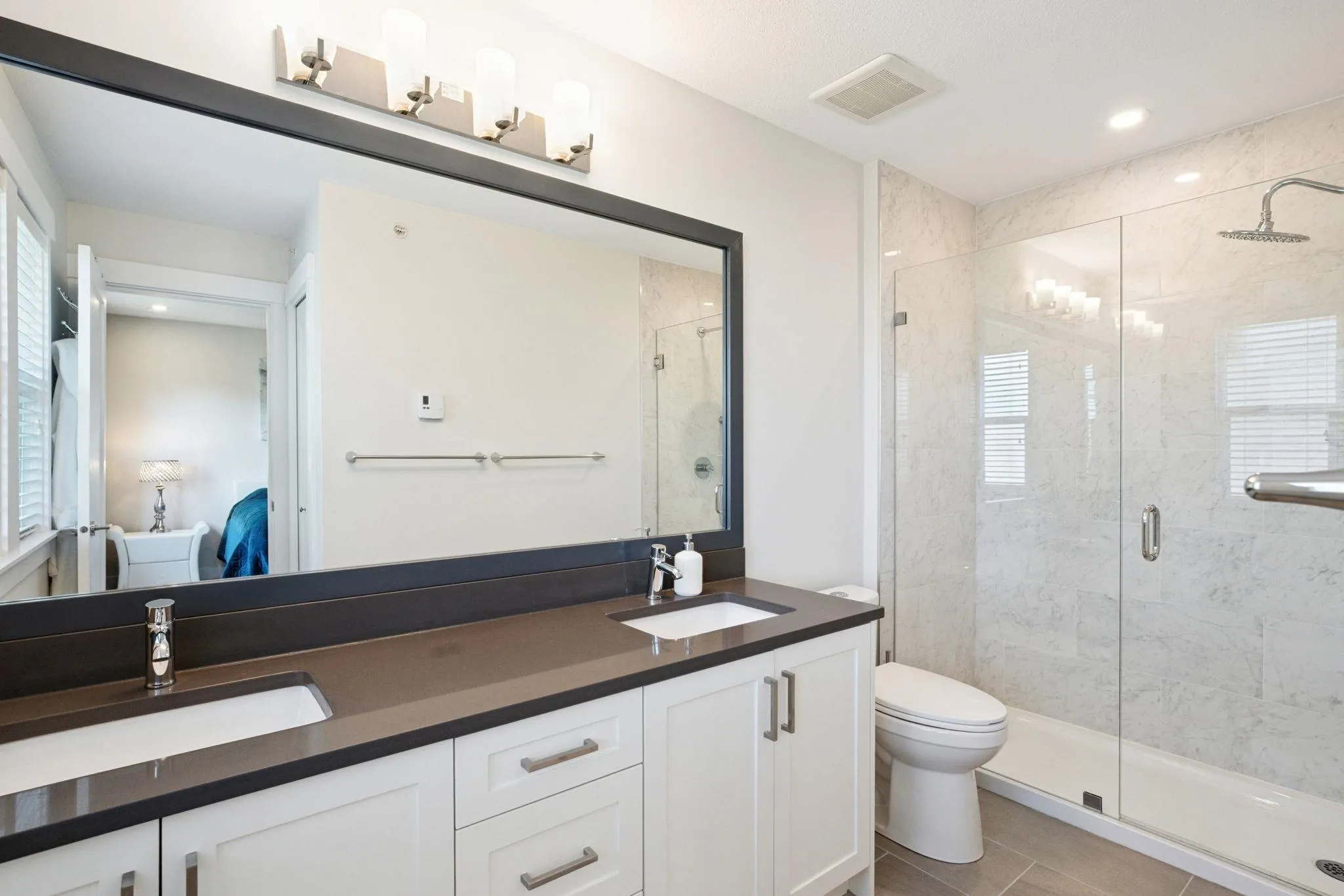 34 1260 Riverside Drive