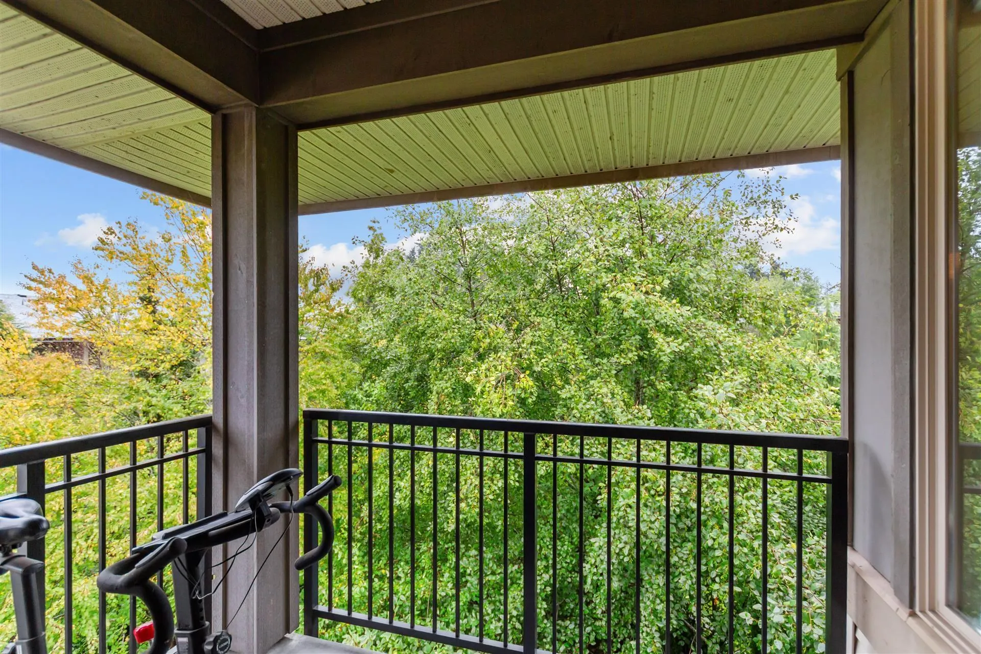 404 2388 Western Parkway