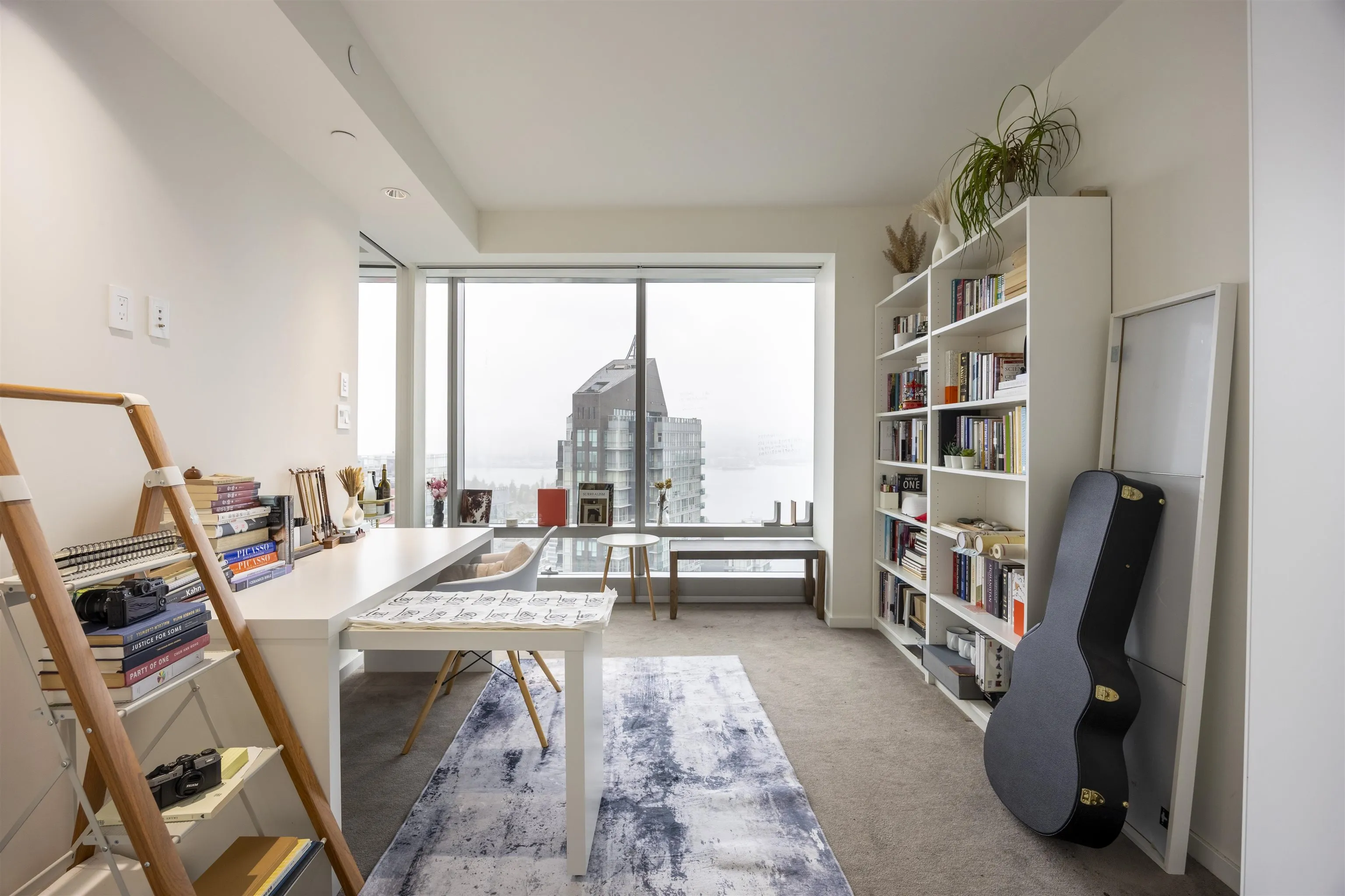 4205 1151 W Georgia Street