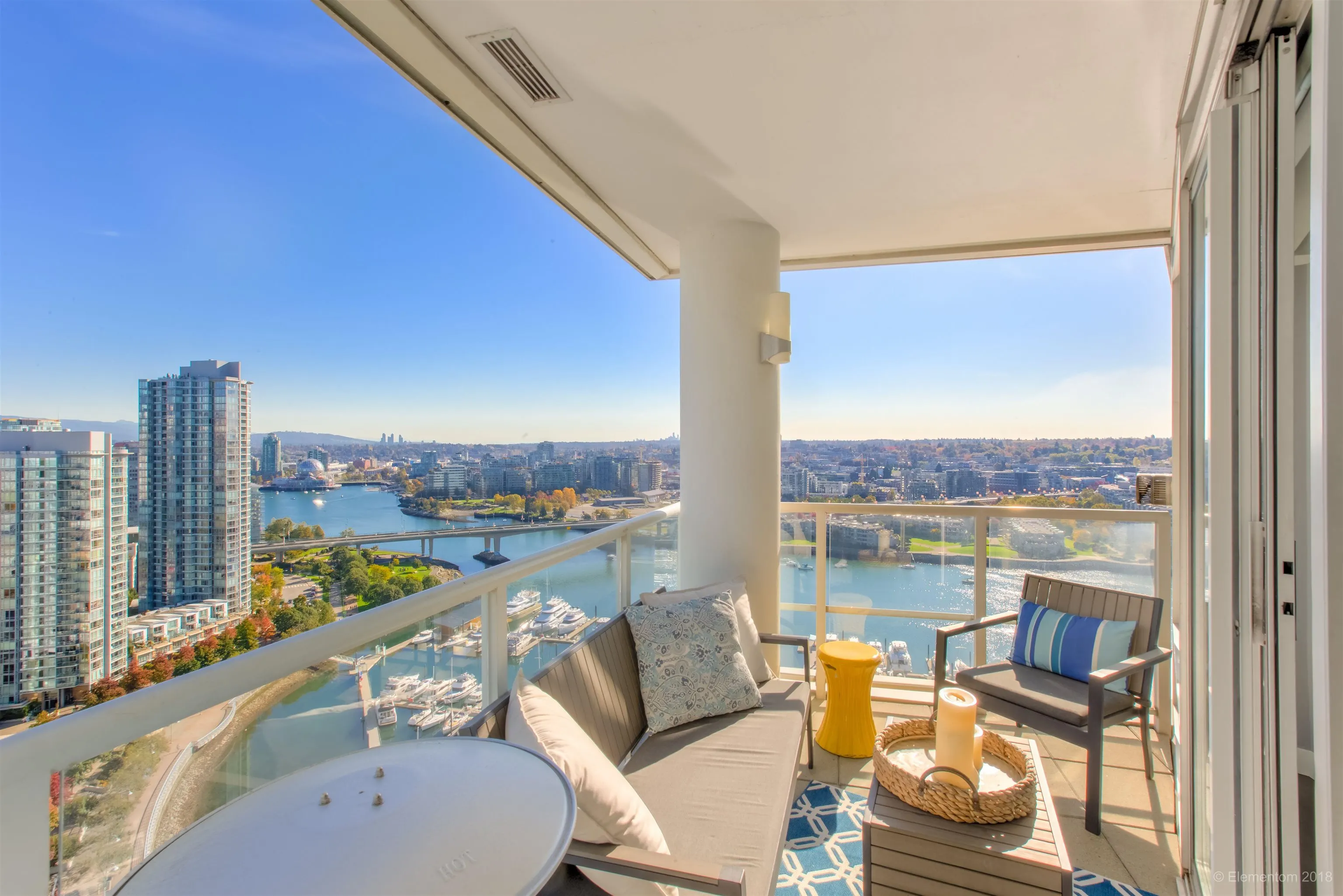 2903 1201 Marinaside Crescent