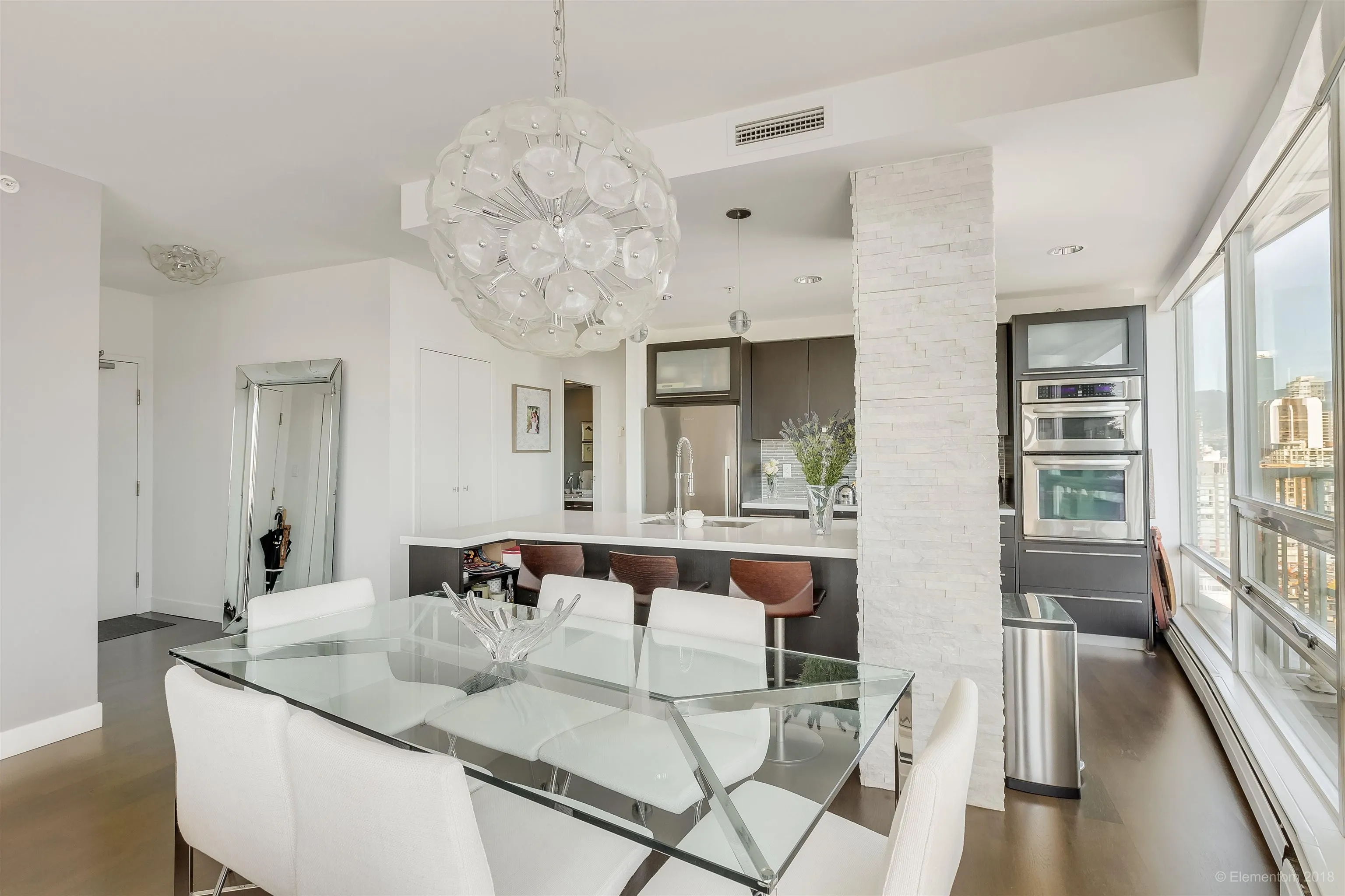 2903 1201 Marinaside Crescent