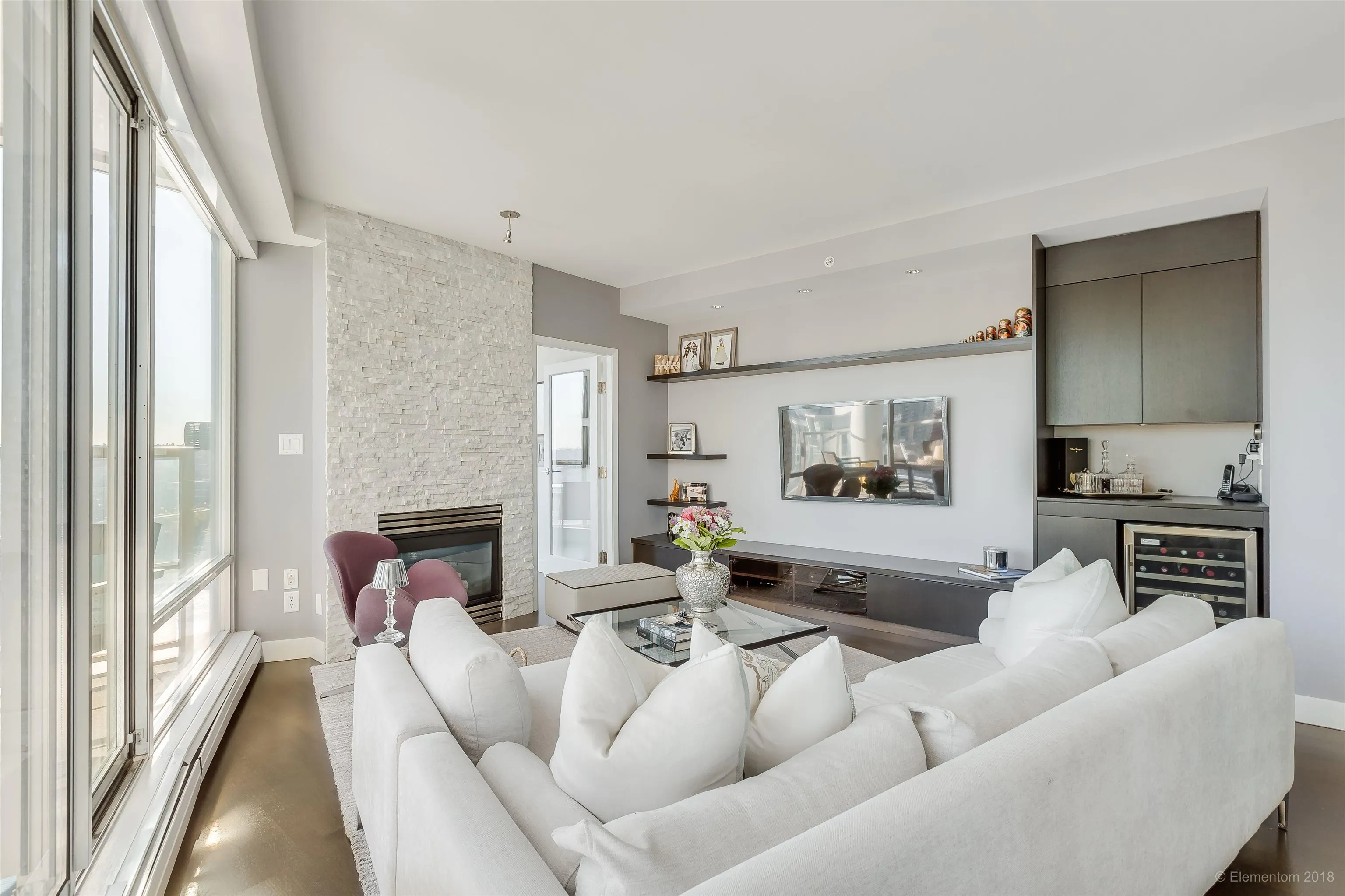 2903 1201 Marinaside Crescent