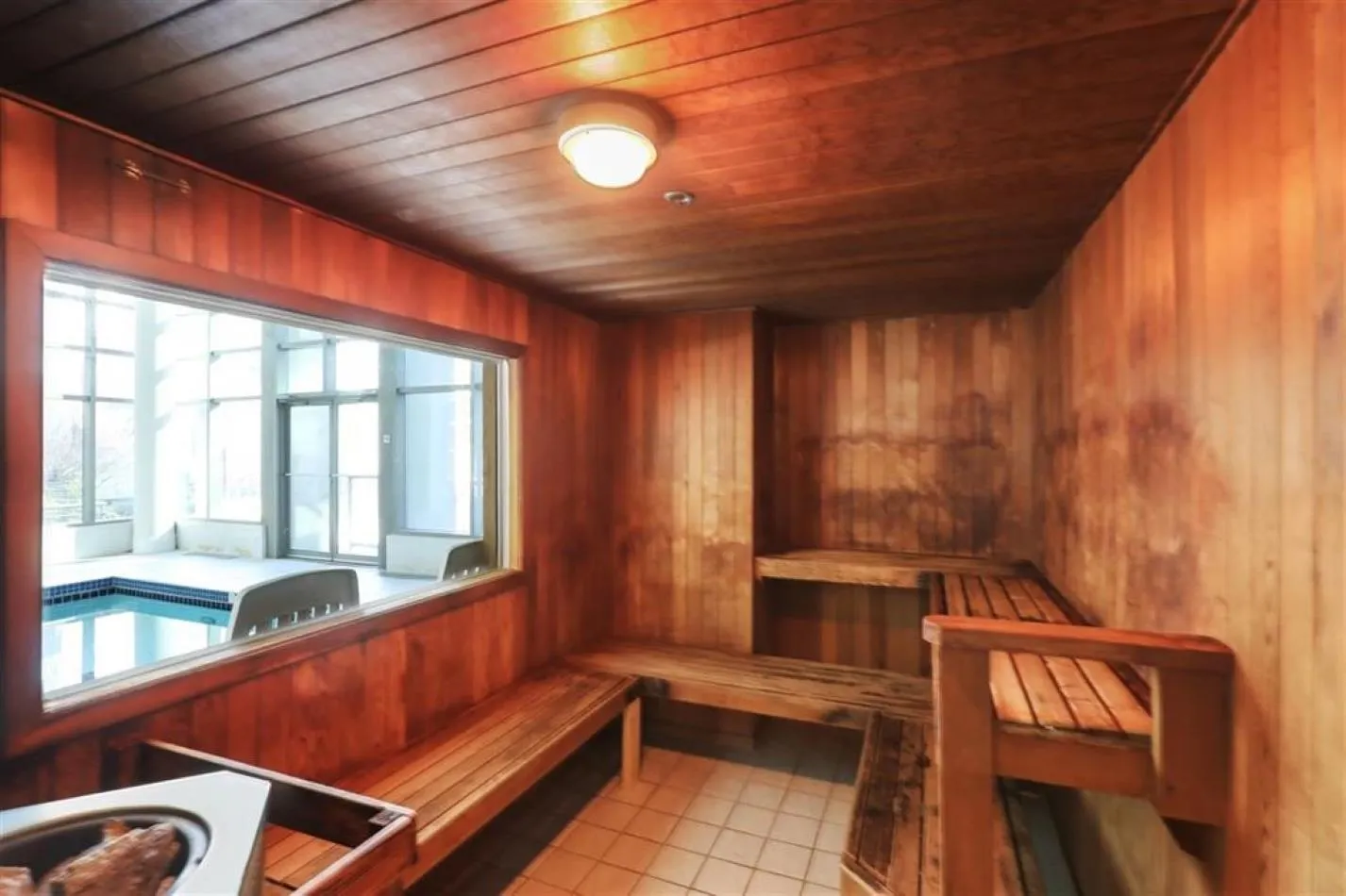 1803 1328 W Pender Street