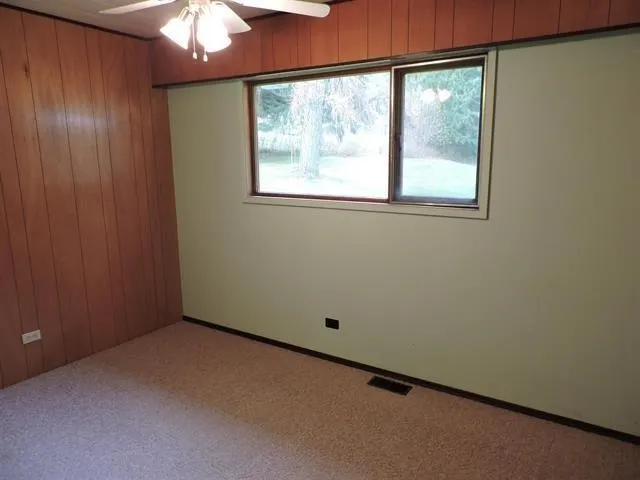 33875 Richards Avenue