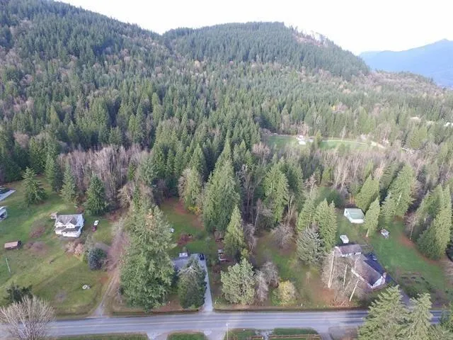 33875 Richards Avenue