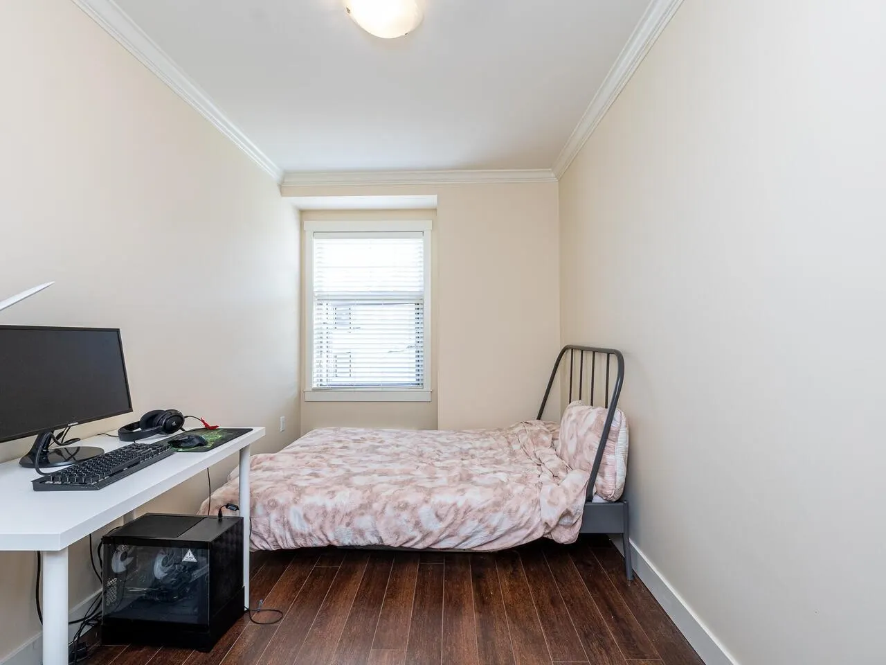 5 11111 Cambie Road