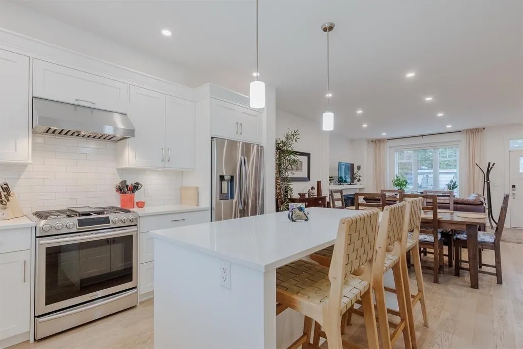 3 34121 George Ferguson Way