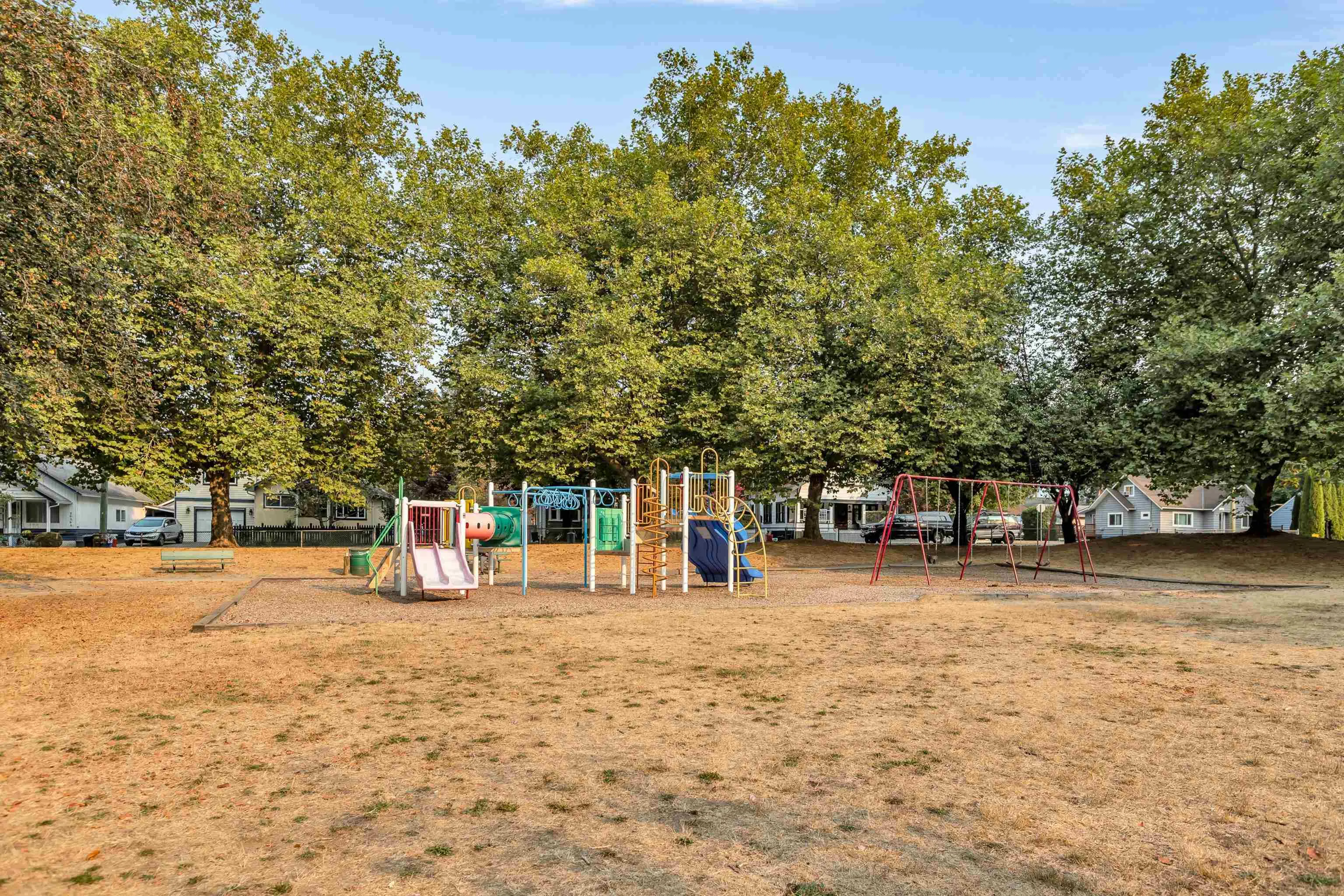 401 20561 113 Avenue