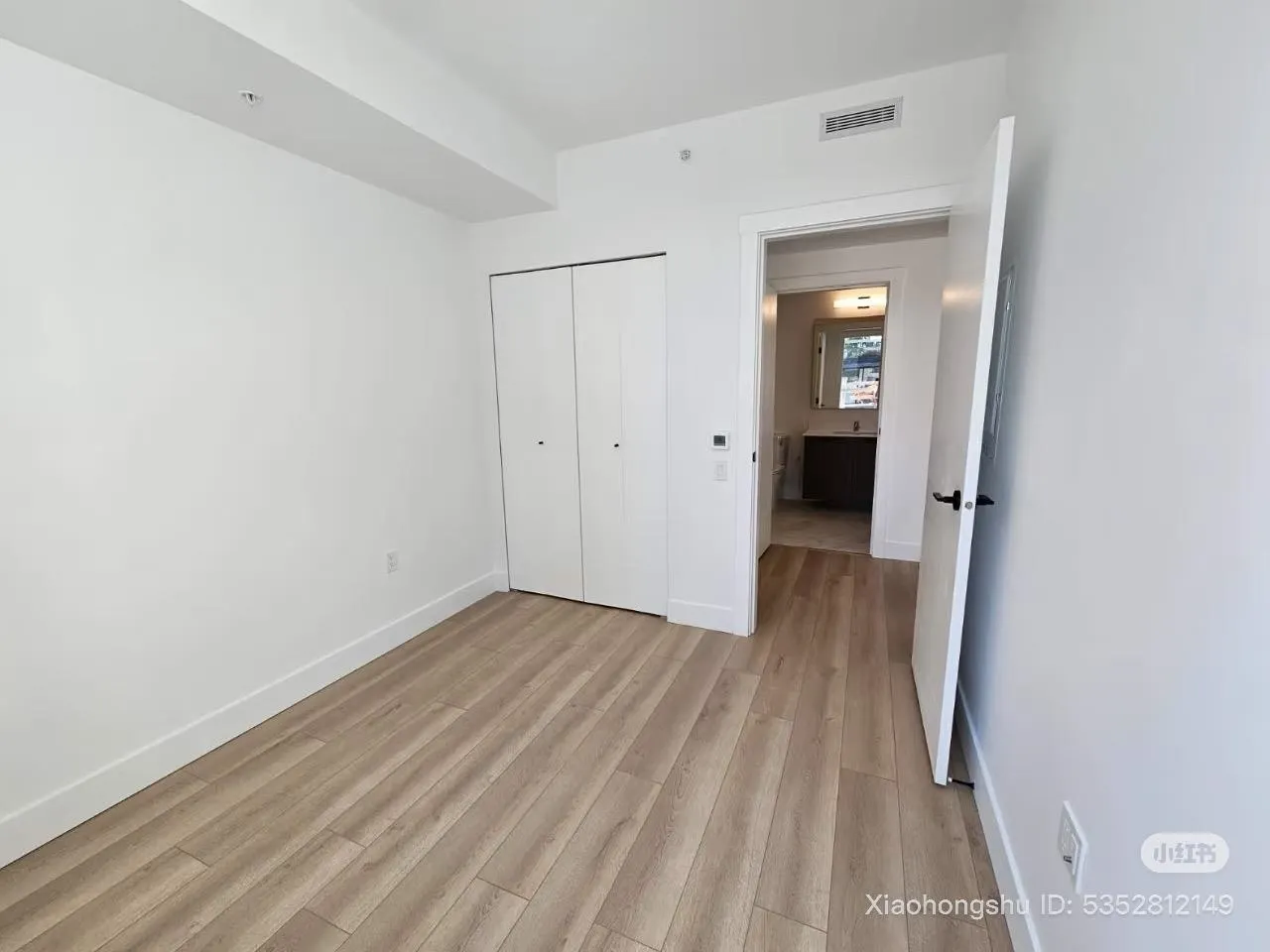 409 8750 University Crescent