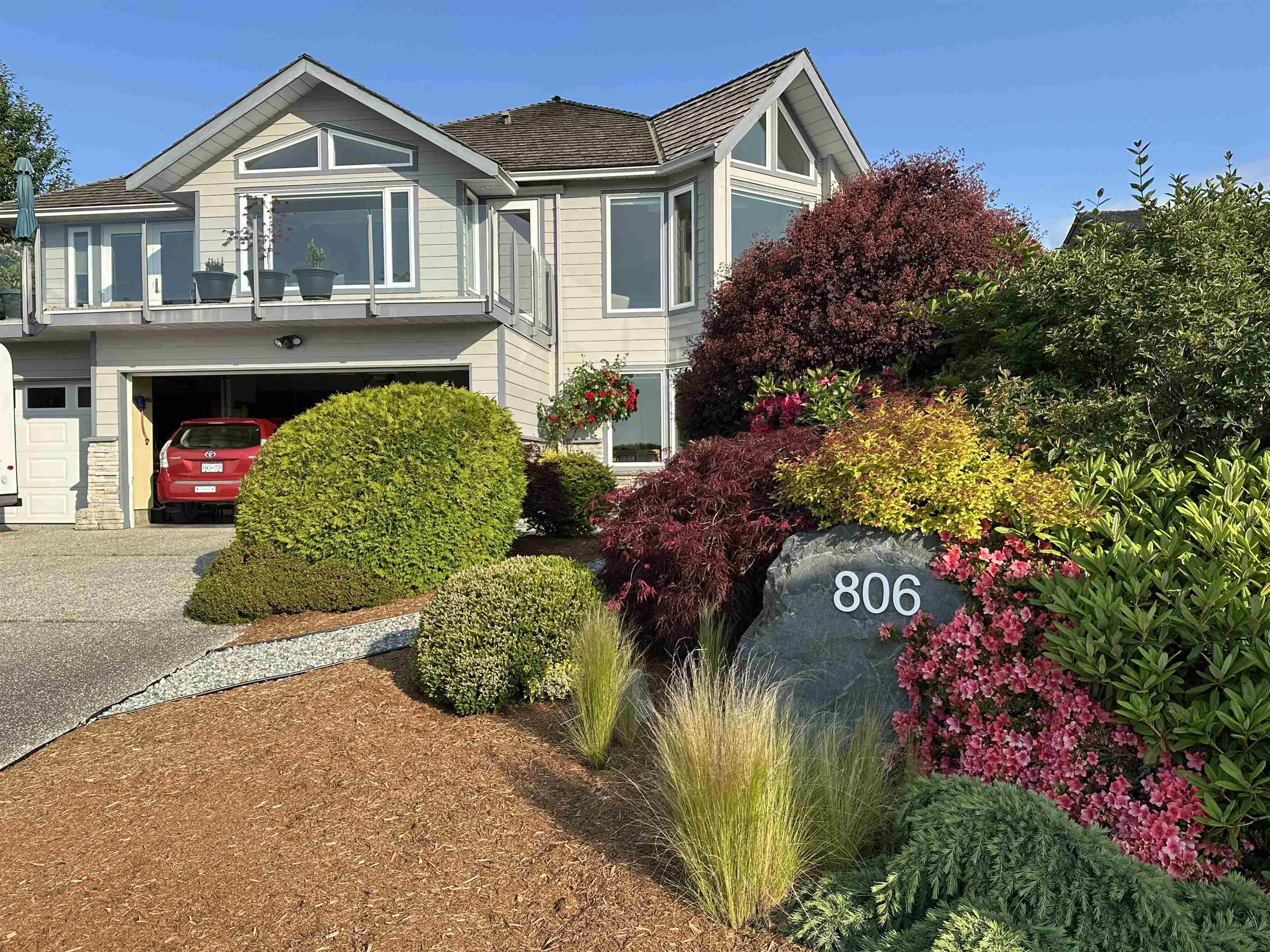 806 Oceanmount Boulevard