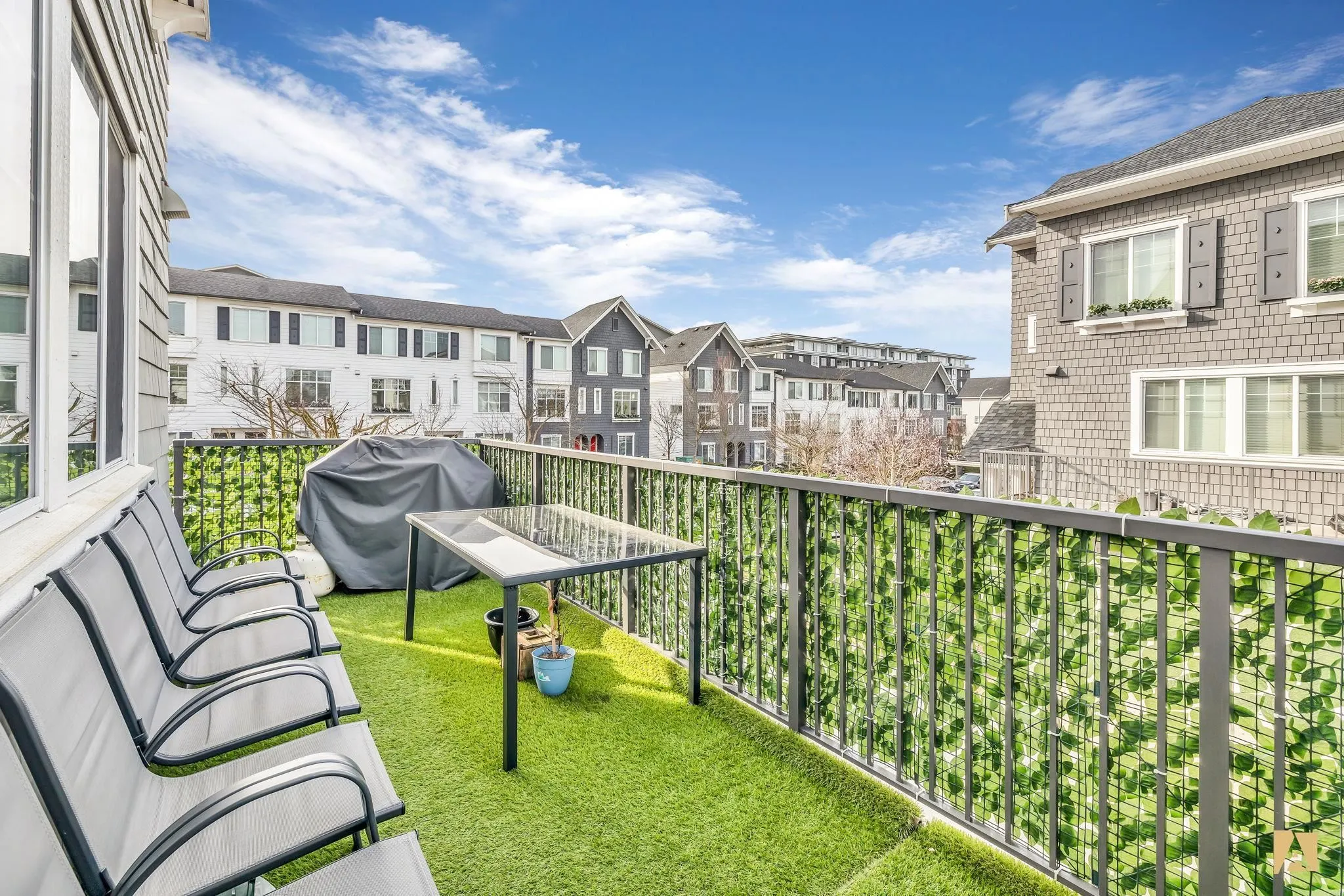 132 8130 136a Street